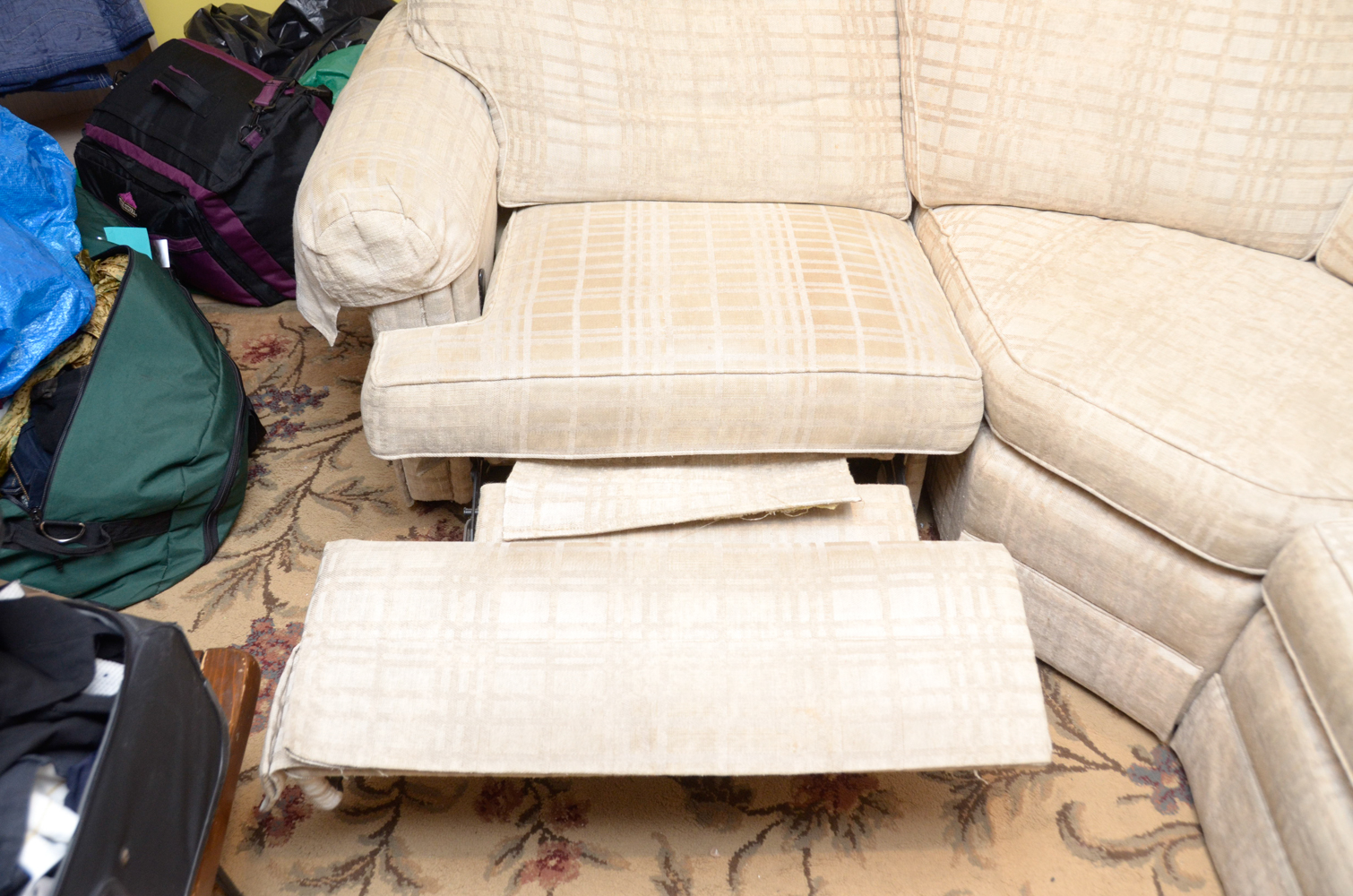 MotionCraft Reclining Sectional Sofa by Sherrill