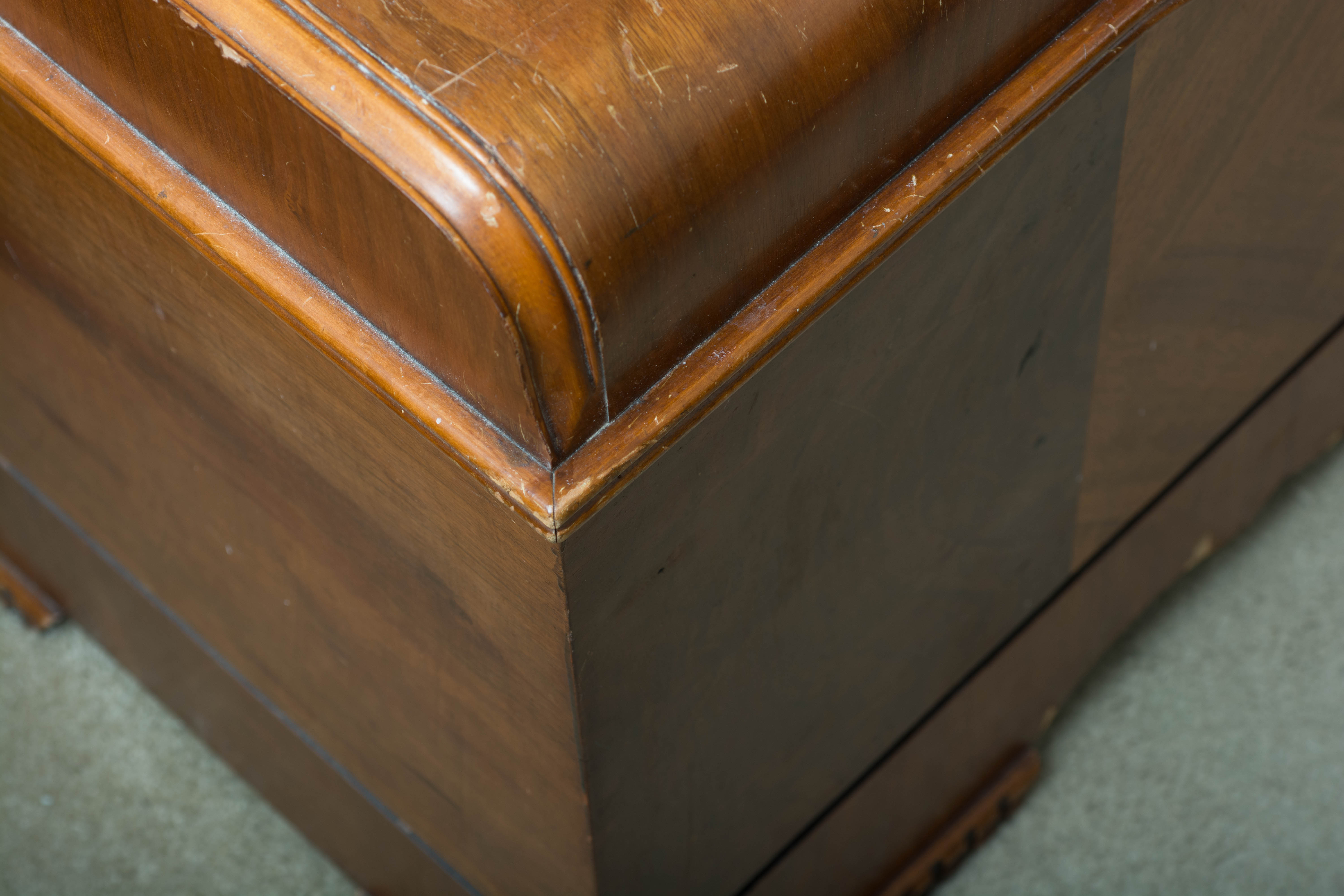 Art Deco Style "Aroma-Tite" Waterfall Cedar Chest by Lane Furniture