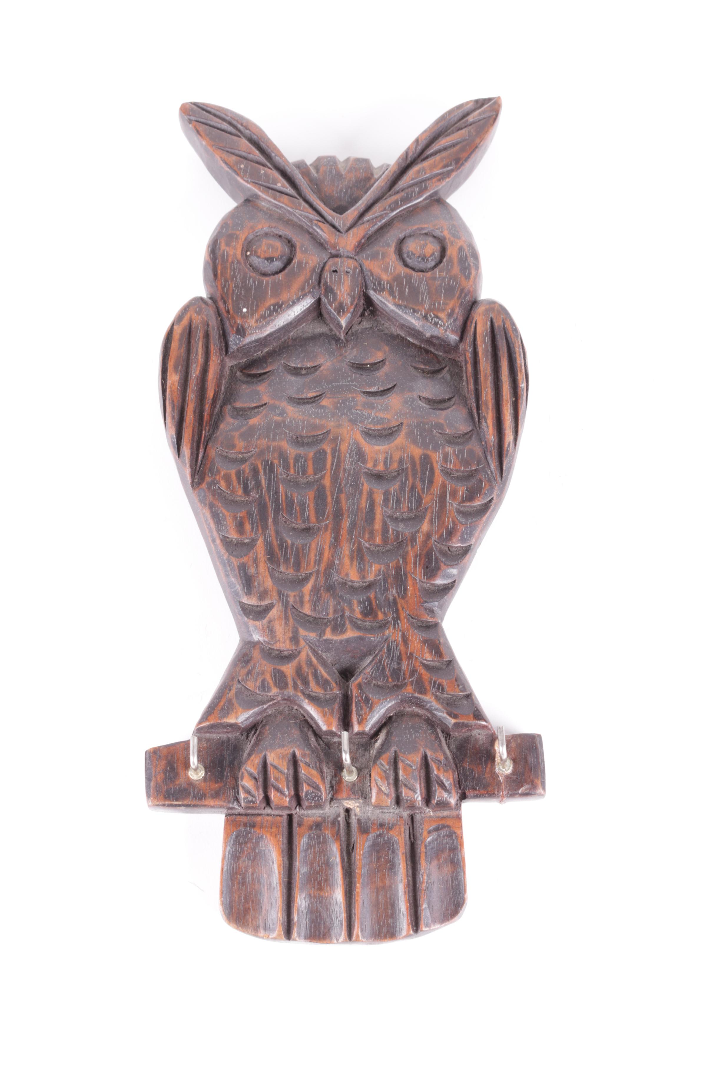 Owl Motif Wall Decor Assortment