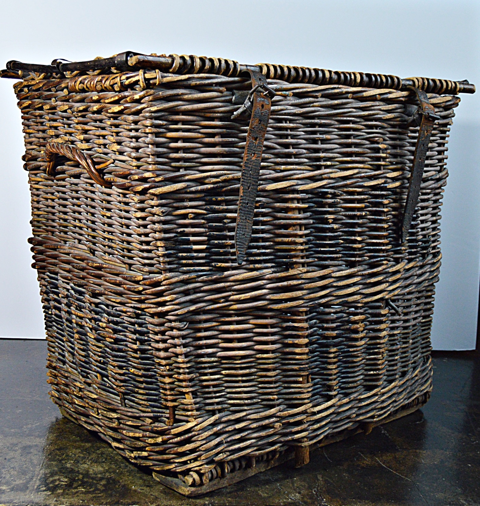 Vintage  Woven Wicker Steamer Ship Trunk