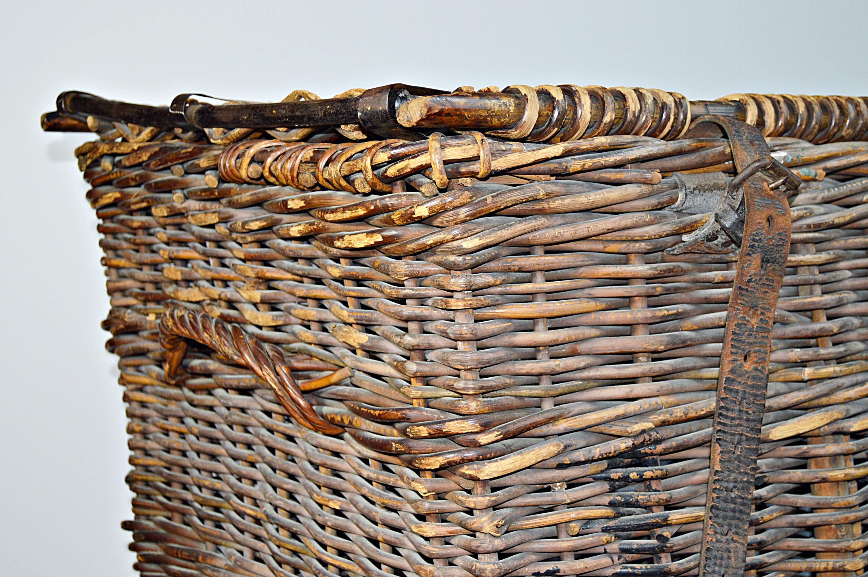 Vintage  Woven Wicker Steamer Ship Trunk