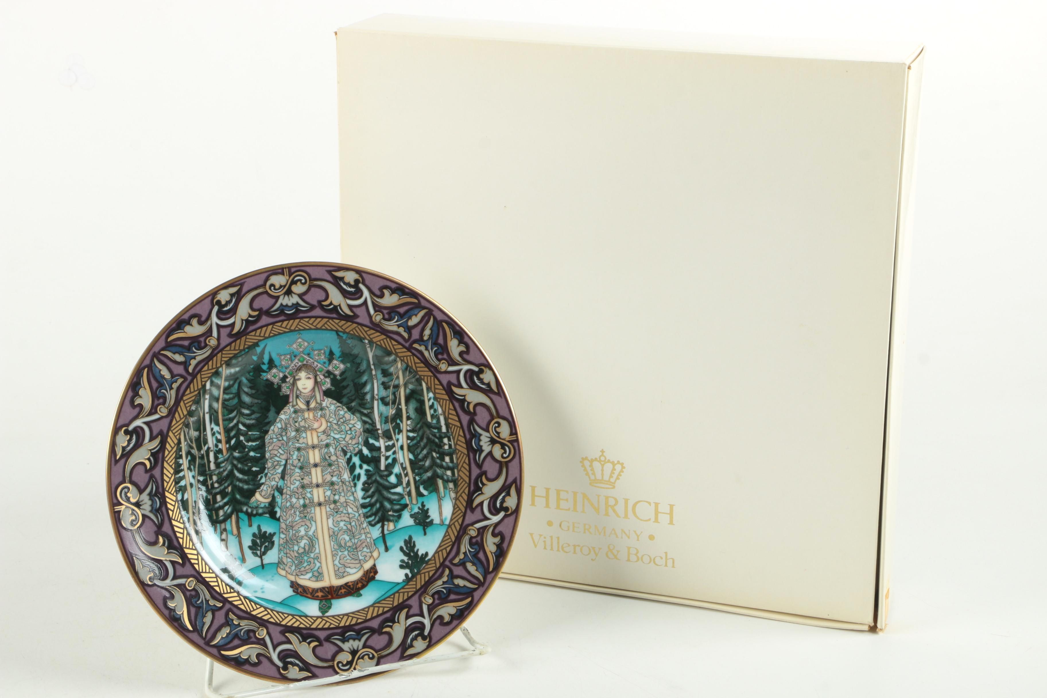 Heinrich Porzellan "Russian Fariy Tales" Decorated Plates