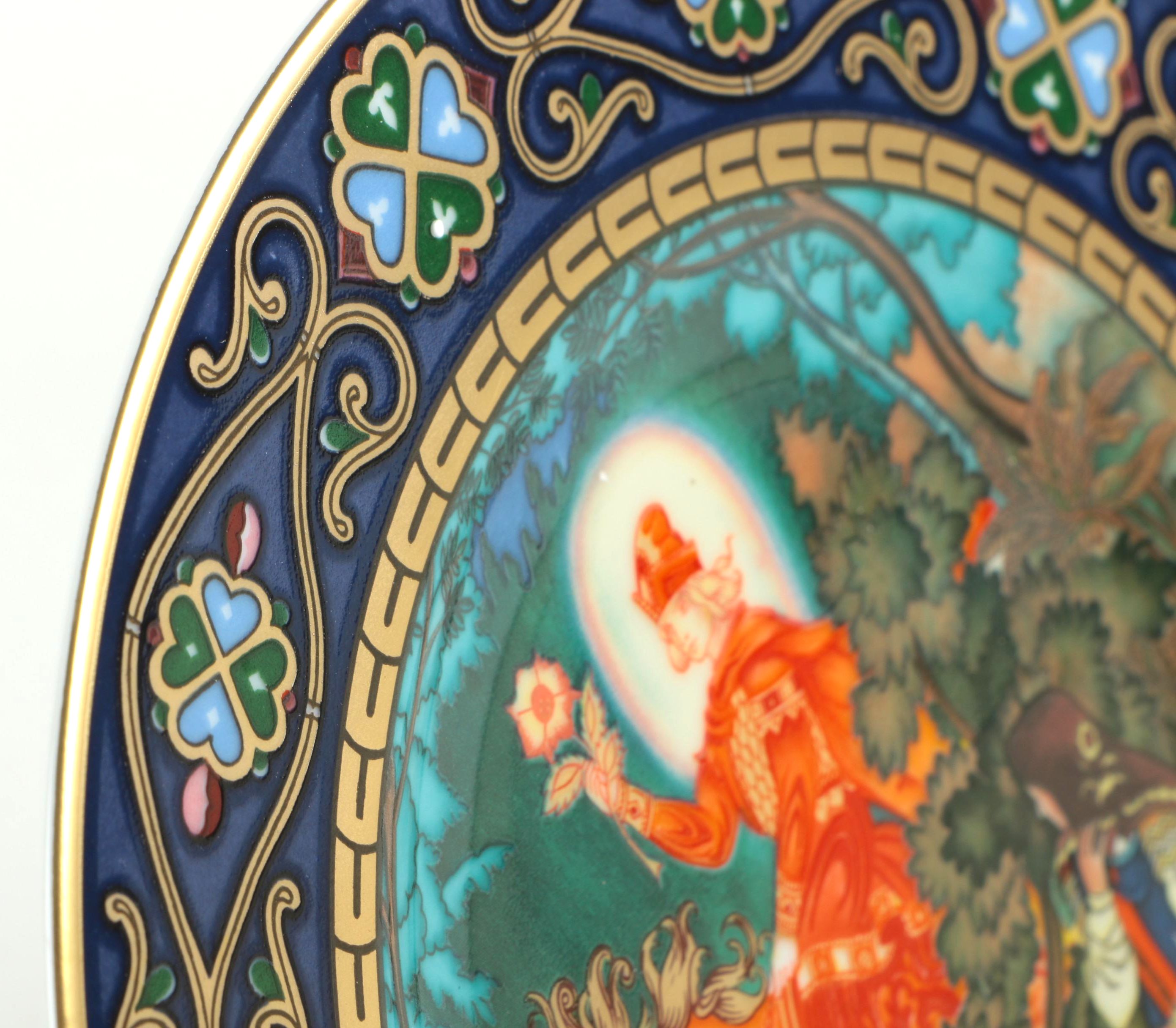 Heinrich Porzellan "Russian Fariy Tales" Decorated Plates