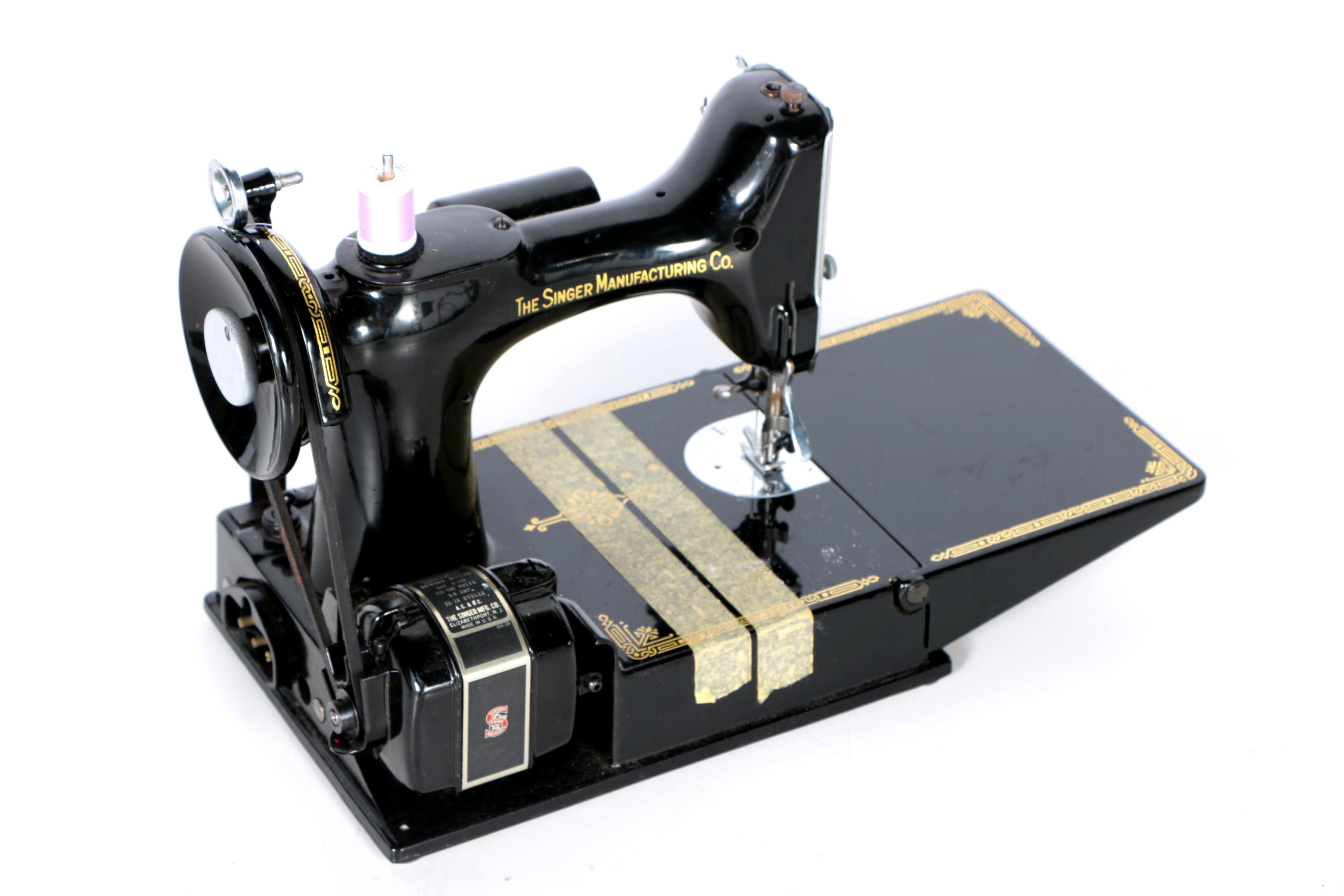 Vintage Featherweight Singer Sewing Machine