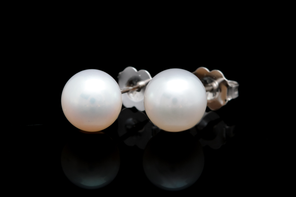 14K White Gold and Cultured Pearl Stud Earrings