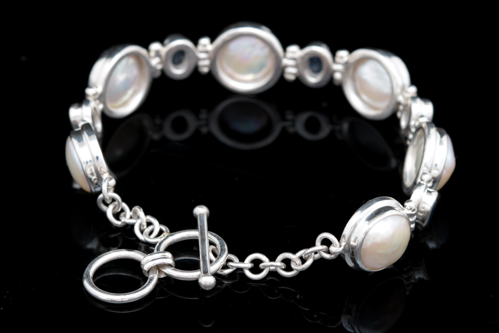 Sterling SIlver, Mabé Pearl and Blue Sapphire Bracelet