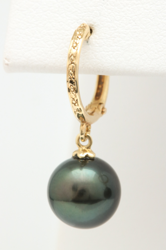 14K Yellow Gold and Black Freshwater Pearl Charm Earrings