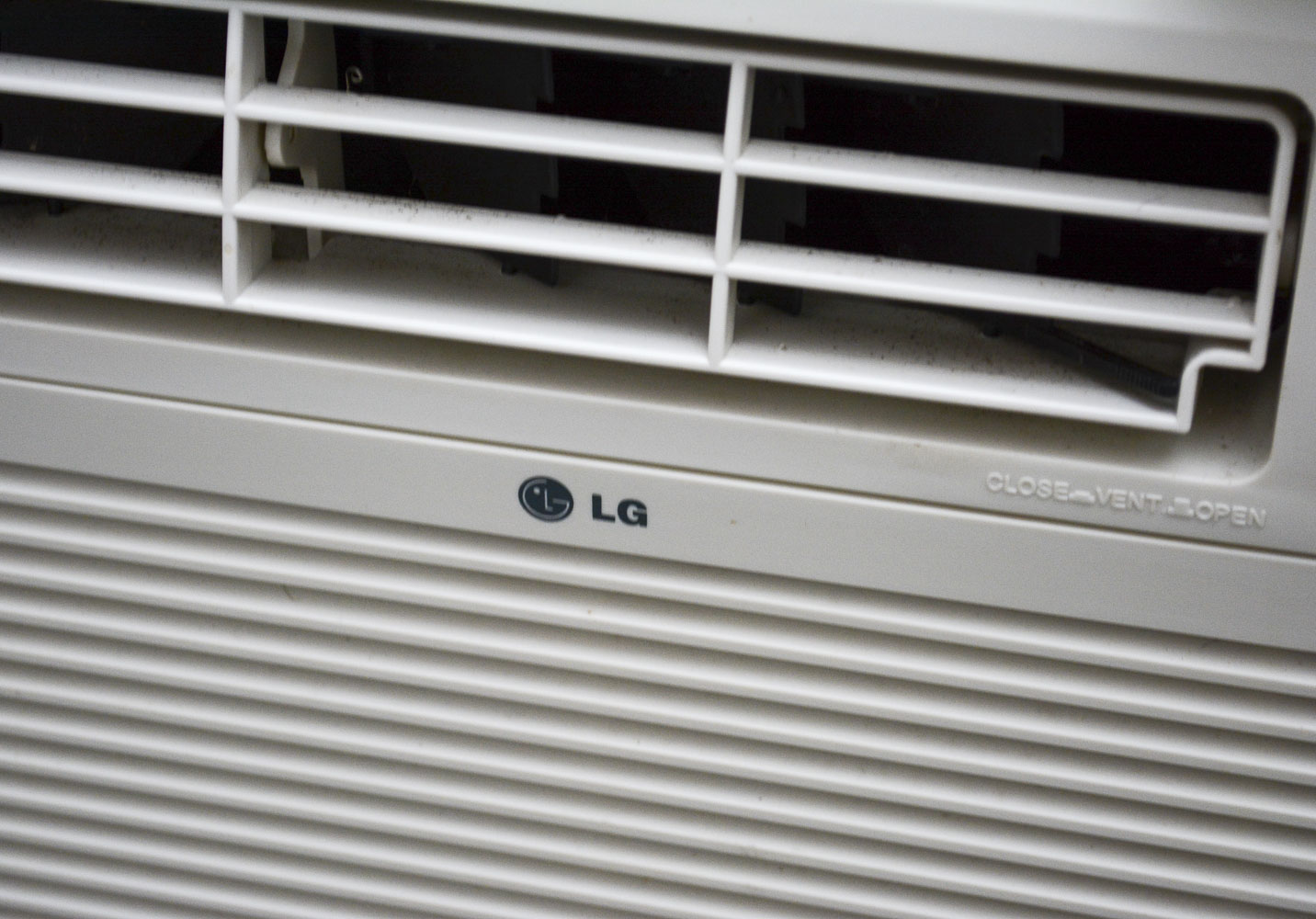 Frigidaire, LG and GoldStar Room Air Conditoners