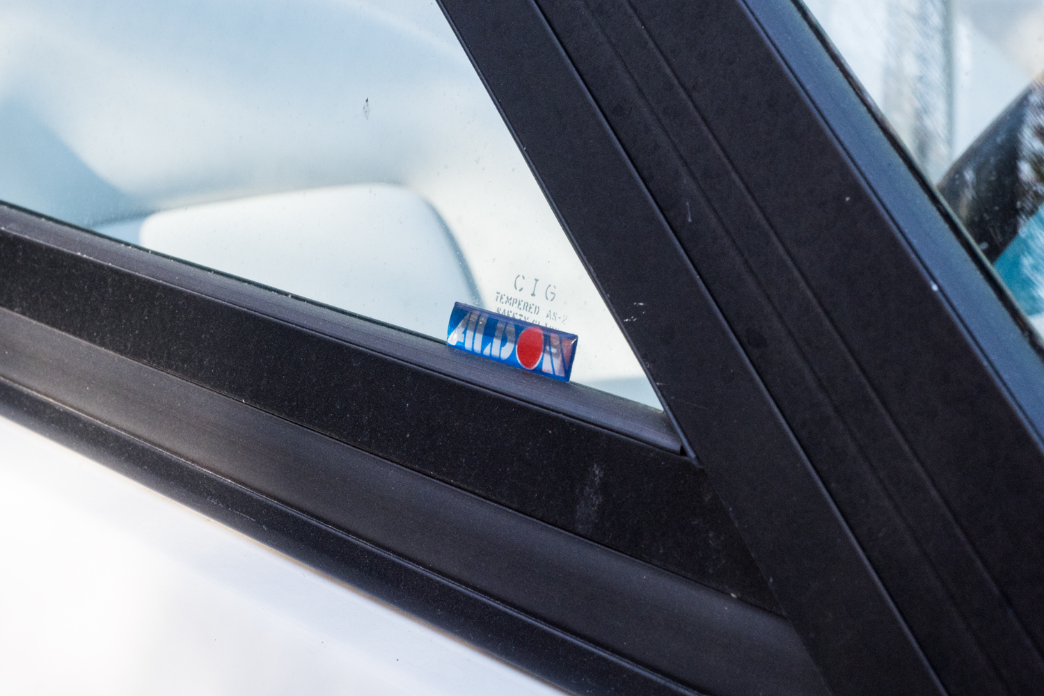 1998 Mastercraft "ProStar 205" Ski Boat with Trailer