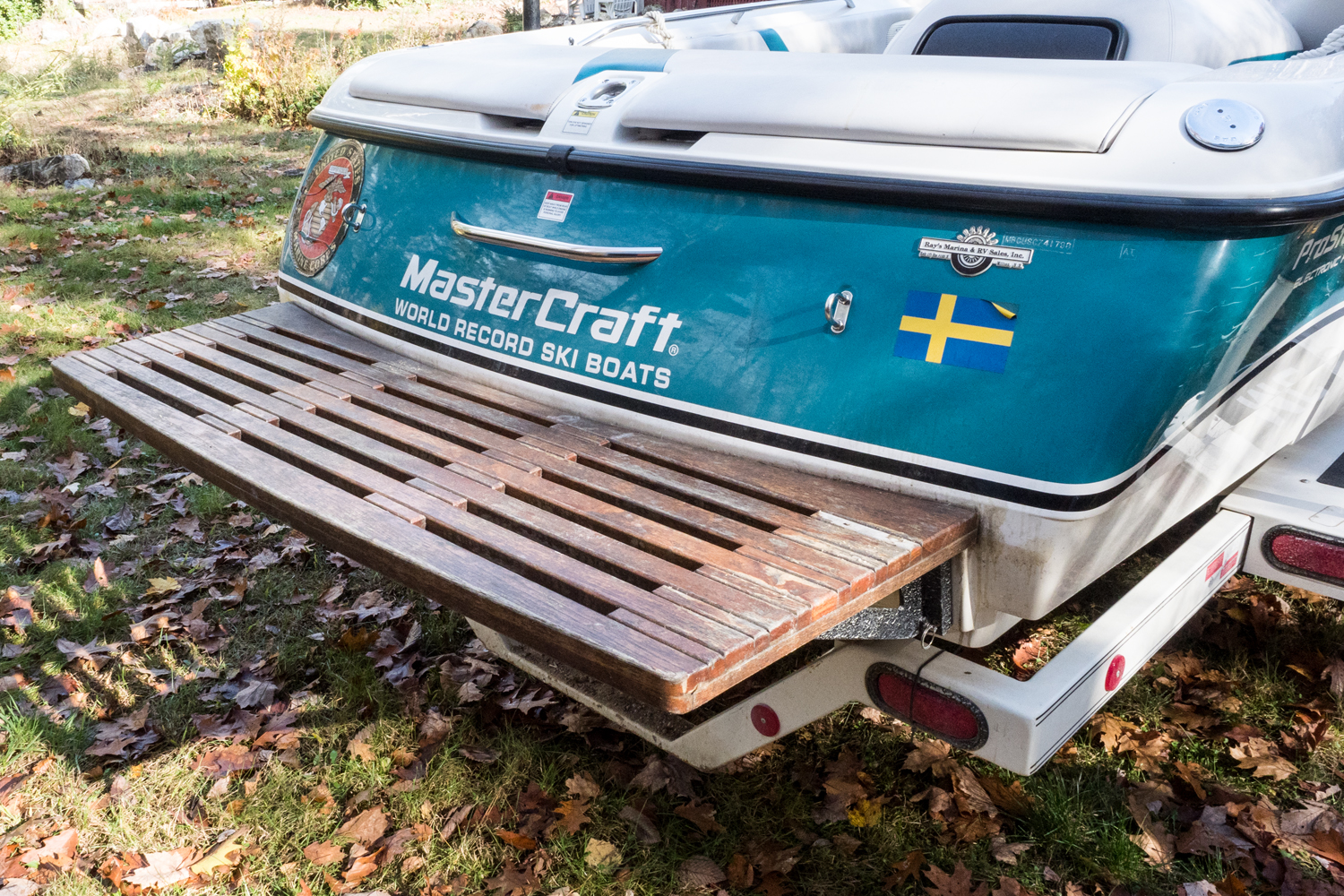 1998 Mastercraft "ProStar 205" Ski Boat with Trailer