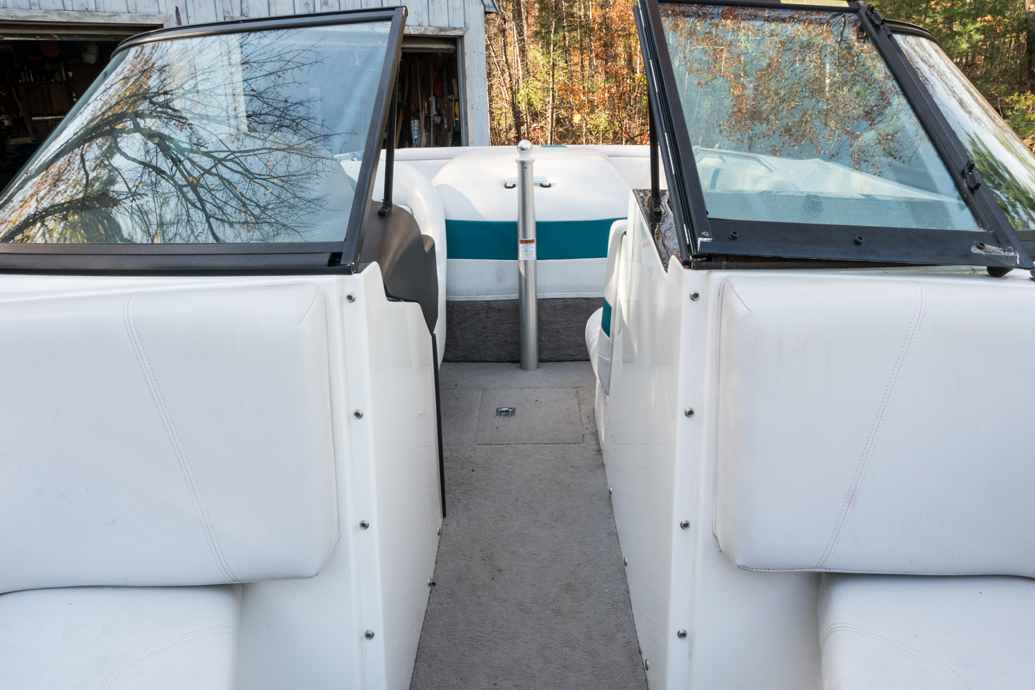 1998 Mastercraft "ProStar 205" Ski Boat with Trailer