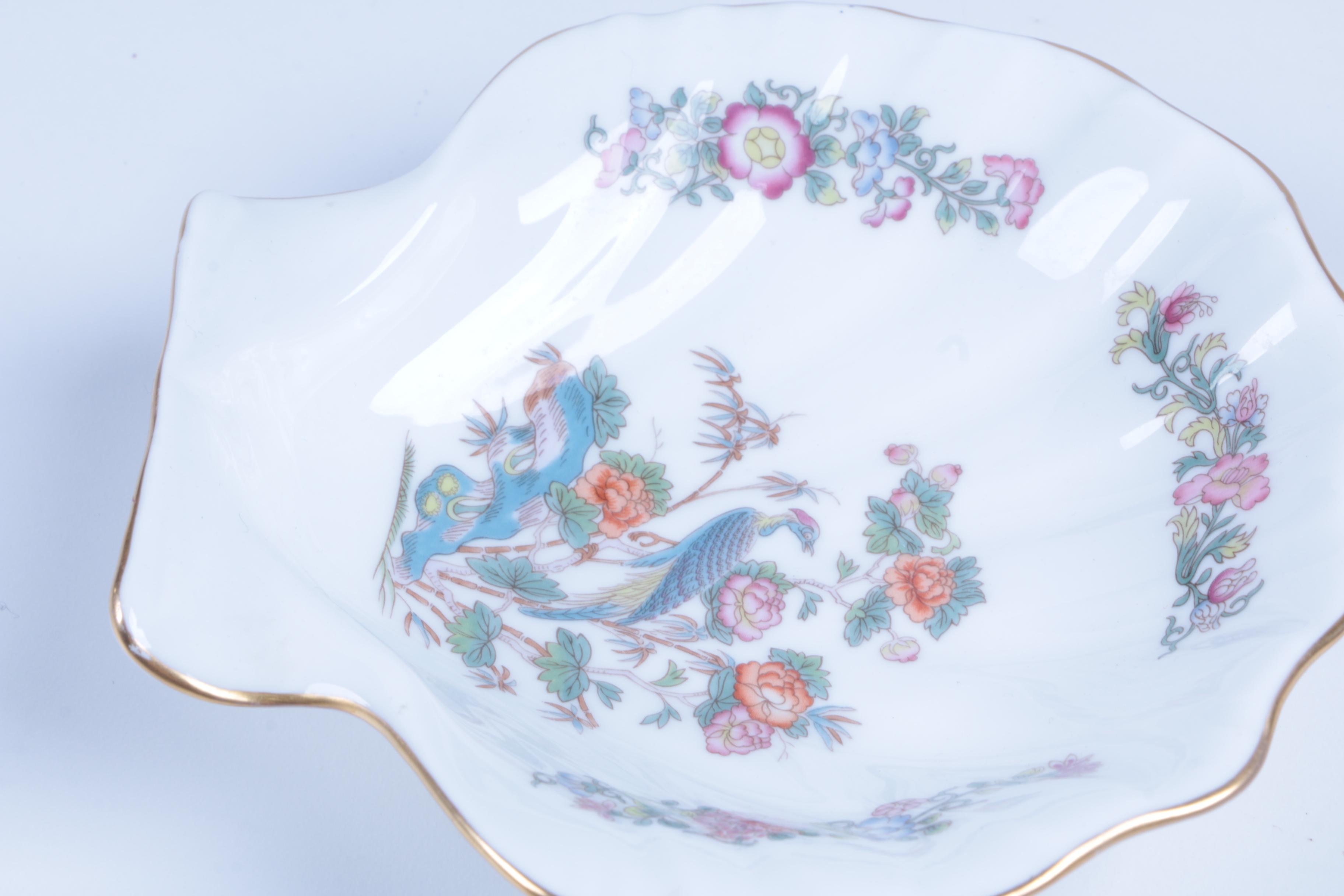 Wedgwood "Kutani Crane" Shell Dish