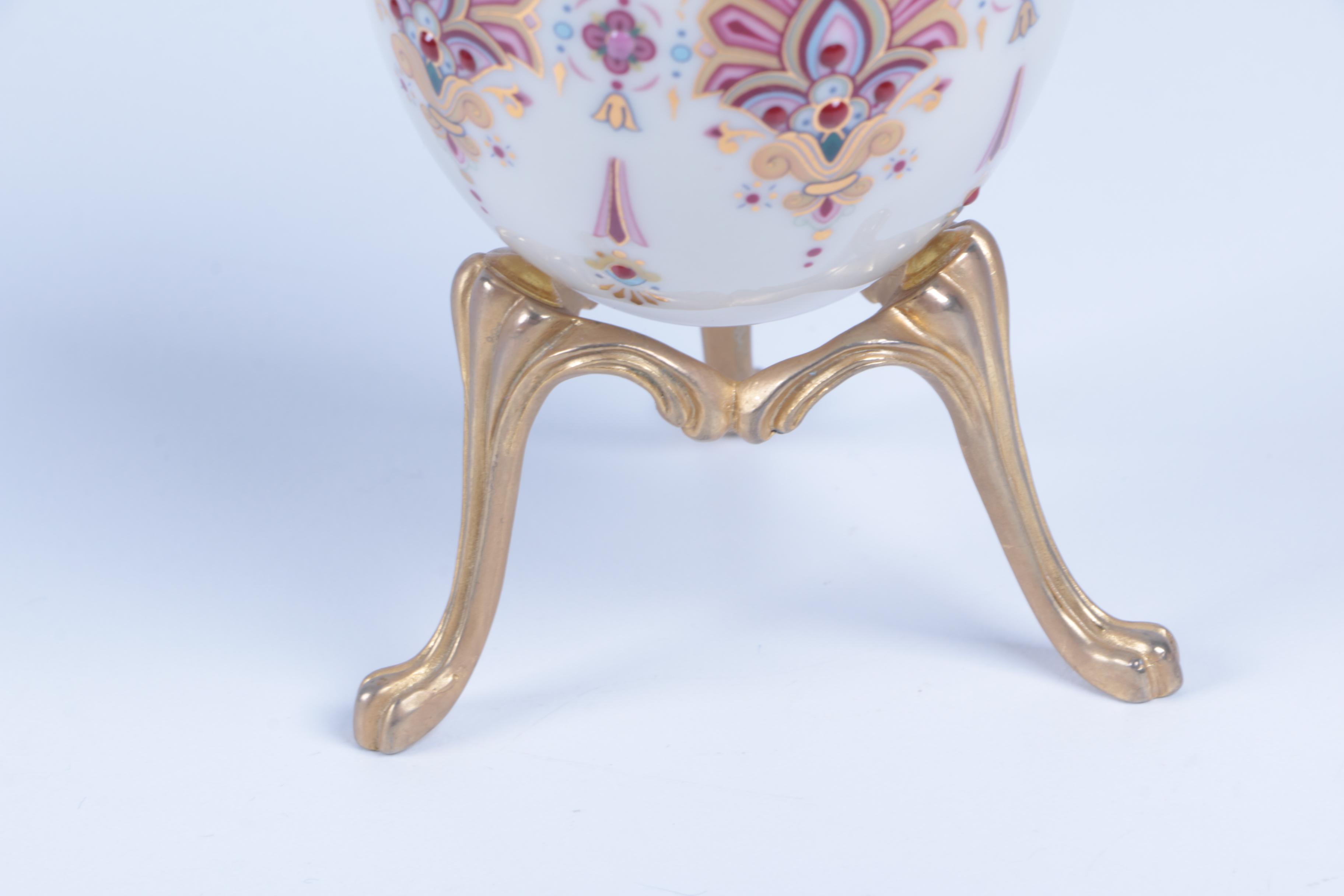 Lenox "China Treasures" Porcelain Egg Issued in 1995