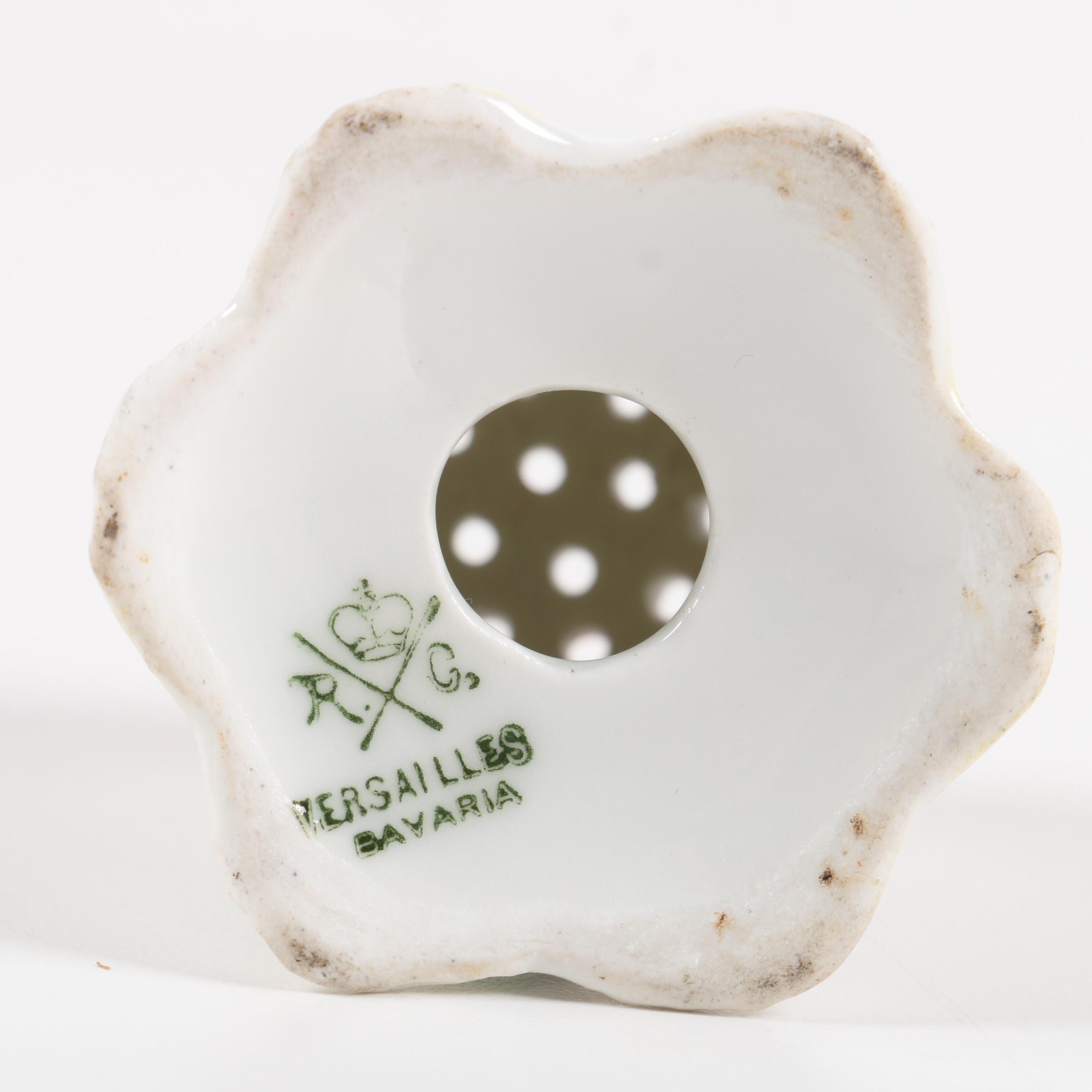 Porcelain Tableware Featuring Klingenberg and Dwenger