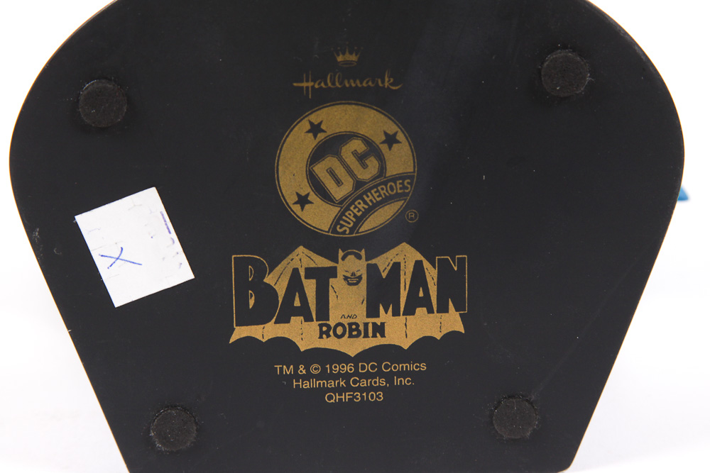 Hallmark DC Super Heroes Figurine, "Bat Man and Robin"
