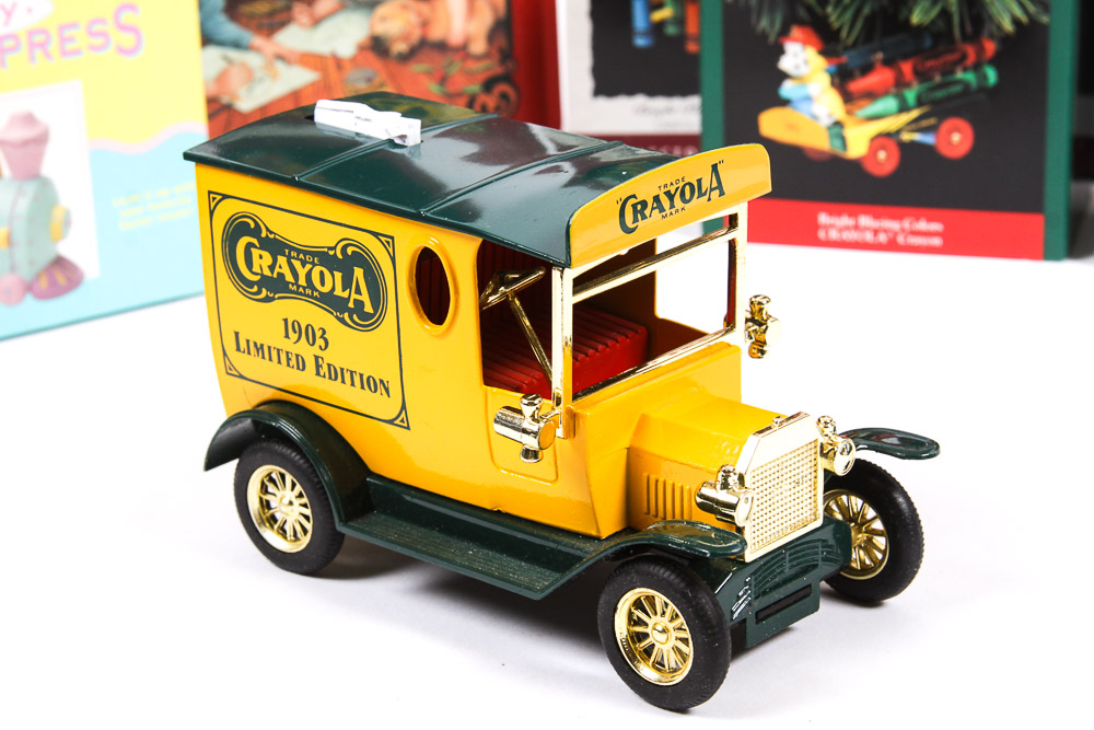 Hallmark Keepsake Crayola Ornaments and Collectibles