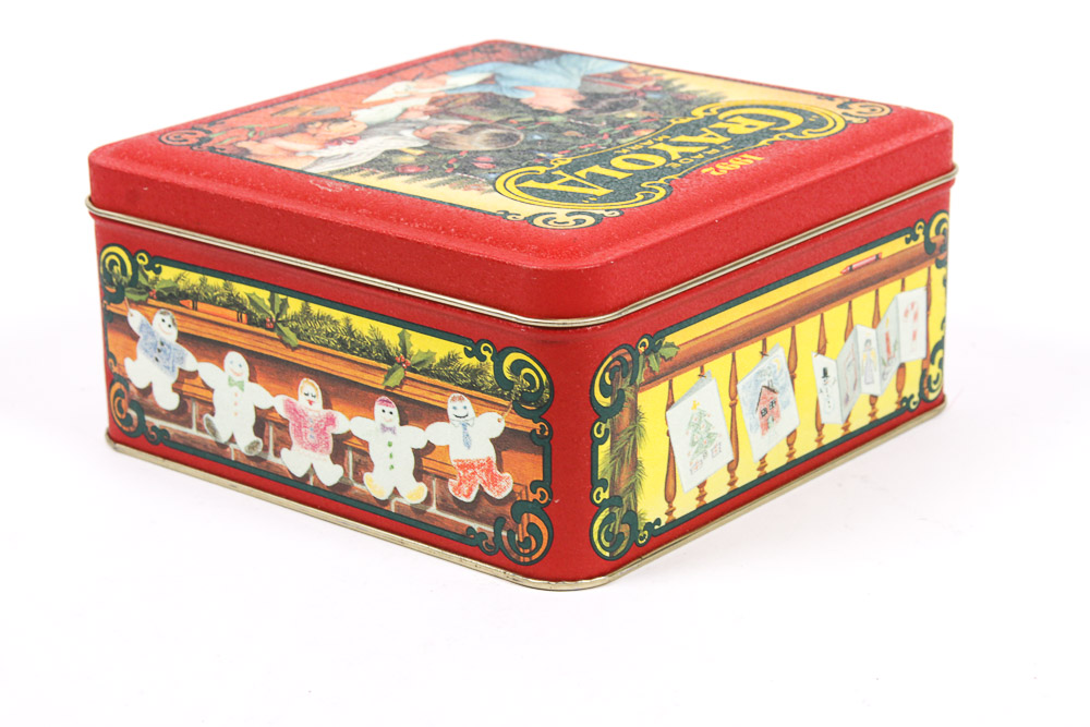 Hallmark Keepsake Crayola Ornaments and Collectibles