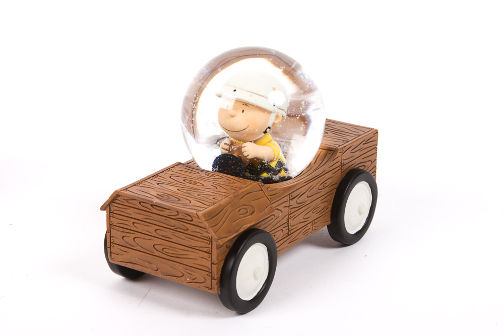 Hallmark "Peanuts" Character Snow Globes