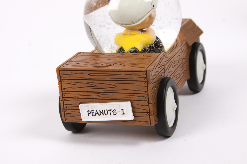 Hallmark "Peanuts" Character Snow Globes