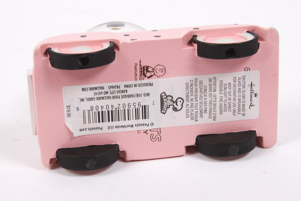 Hallmark "Peanuts" Character Snow Globes