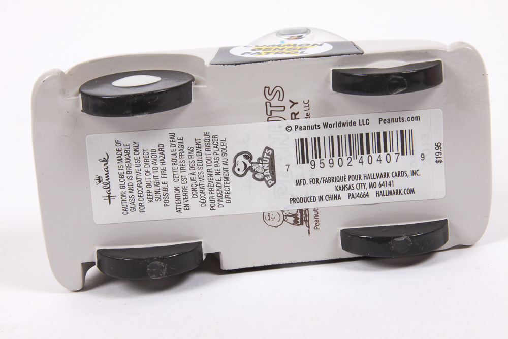 Hallmark "Peanuts" Character Snow Globes