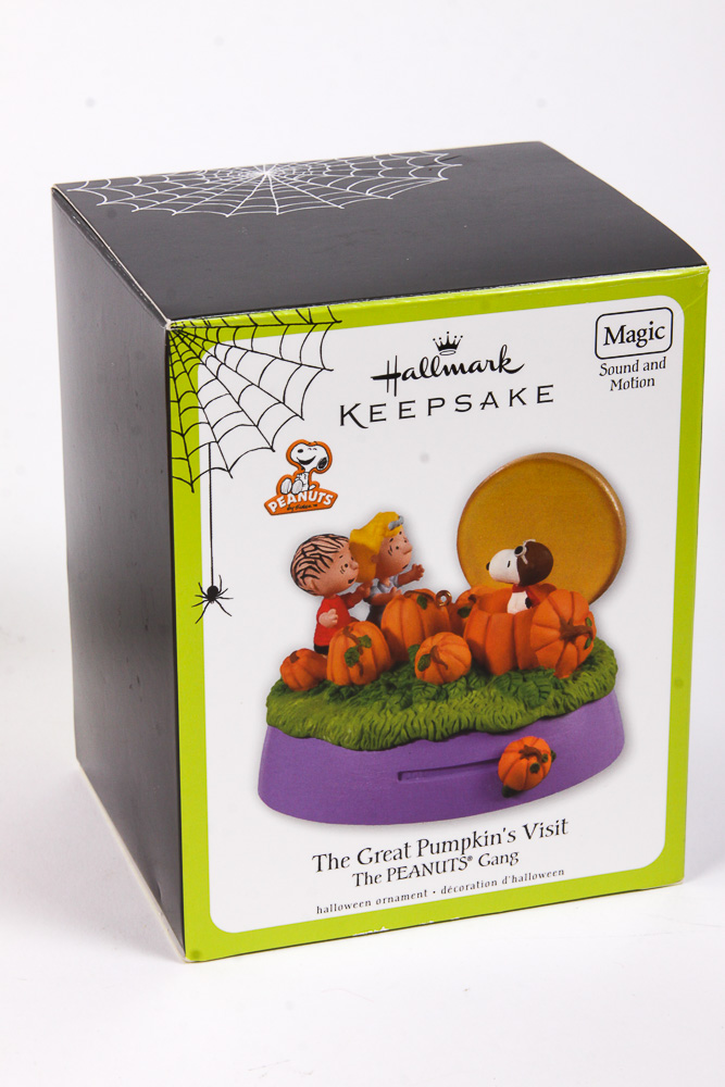 Halloween Peanuts Characters by Hallmark