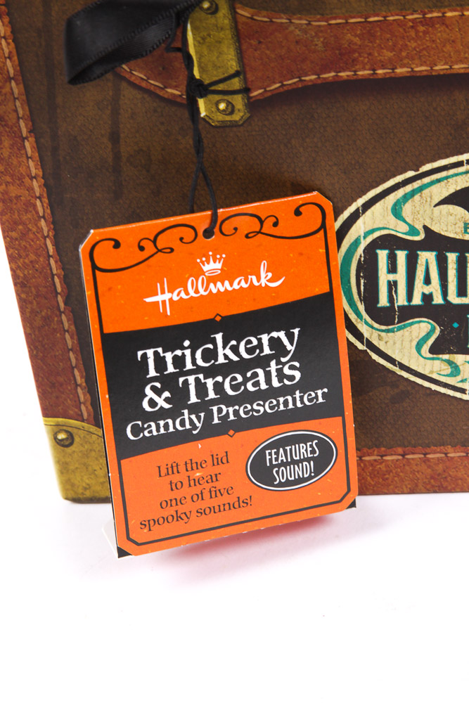 Halloween Hallmark Hauntington Collection