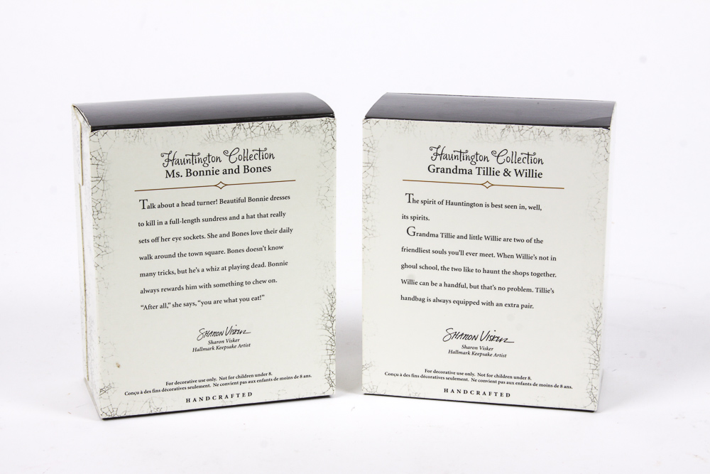 Halloween Hallmark Hauntington Collection