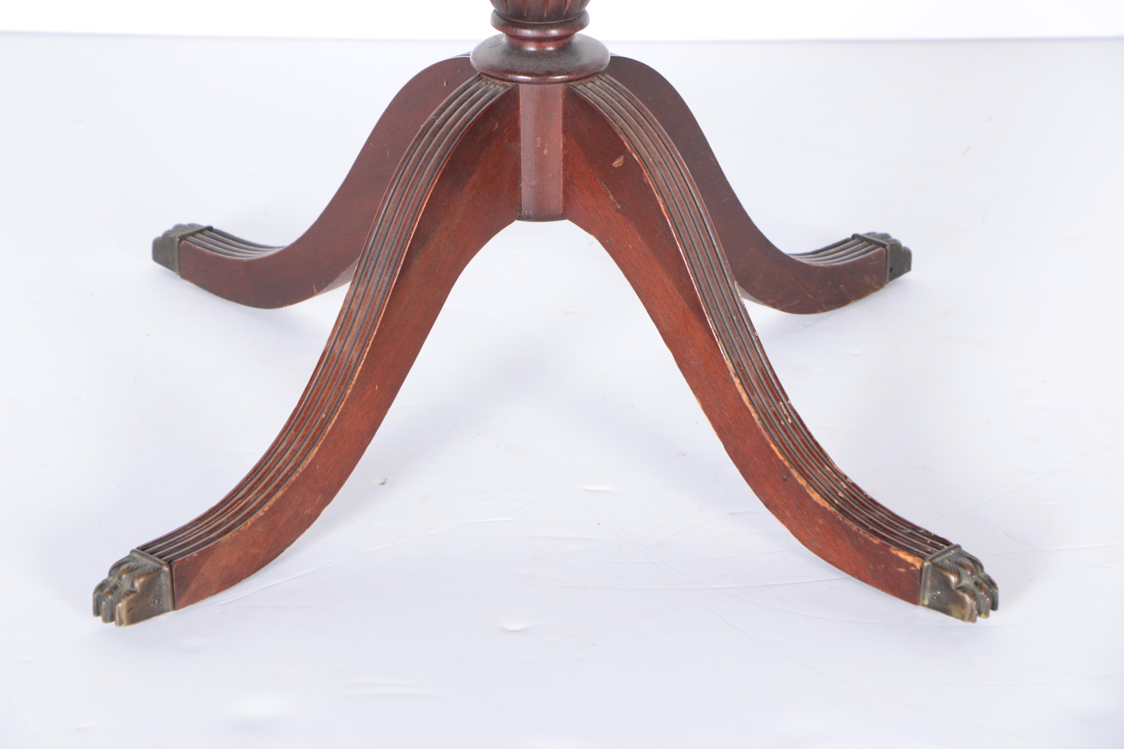 Duncan Phyfe Style Pedestal Table