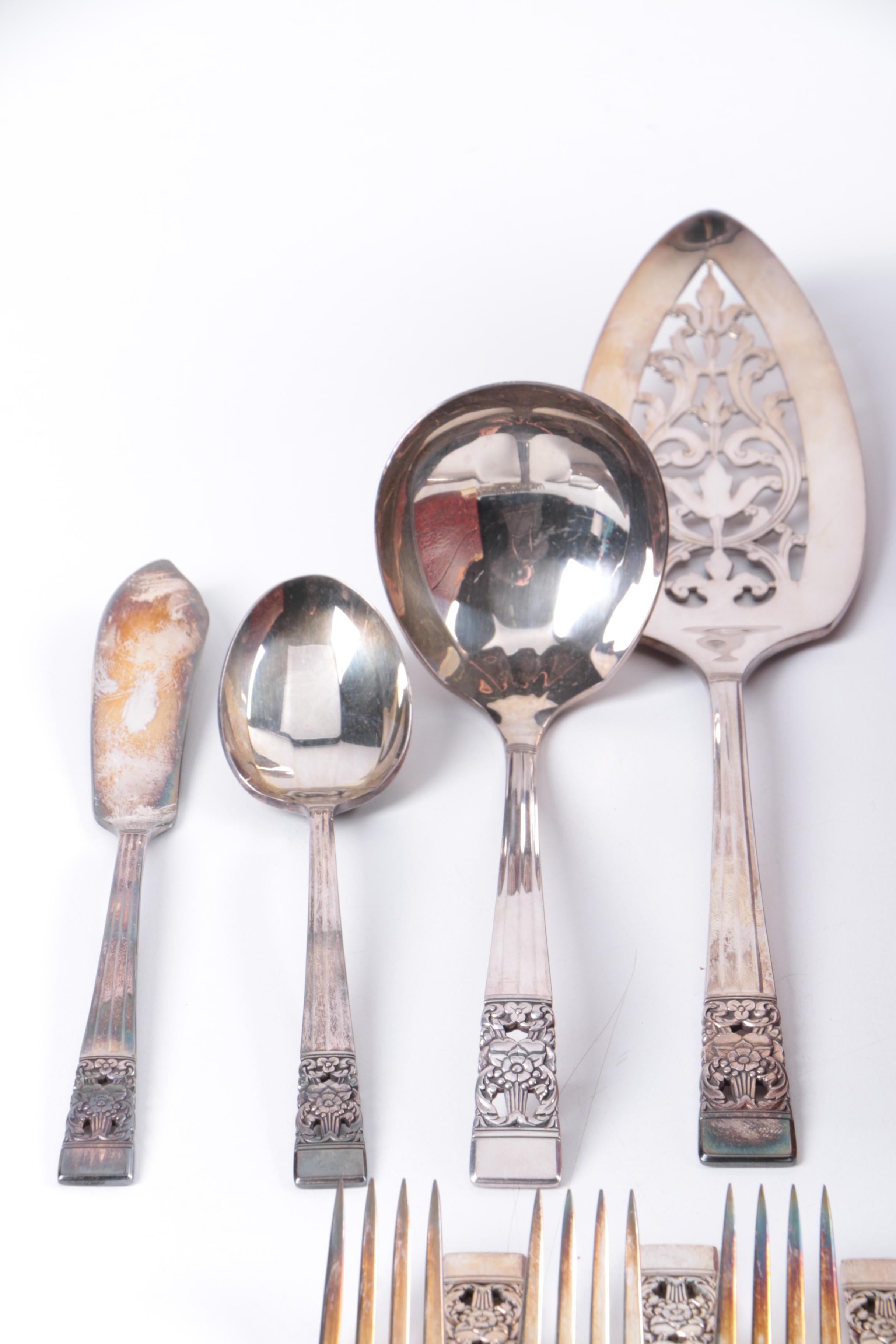 Community Plate "Coronation" Silver Plate Flatware in Chest