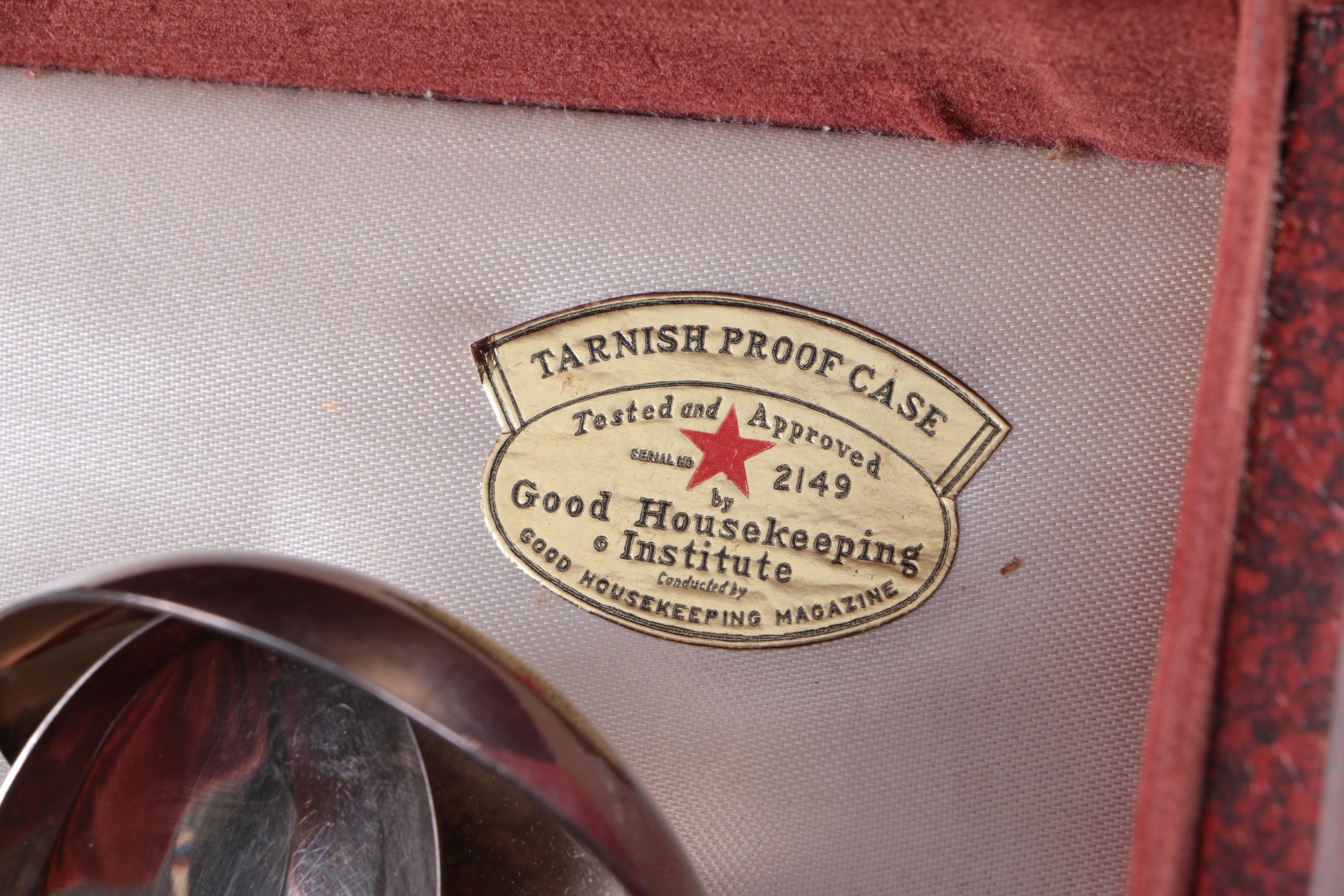 Community Plate "Coronation" Silver Plate Flatware in Chest