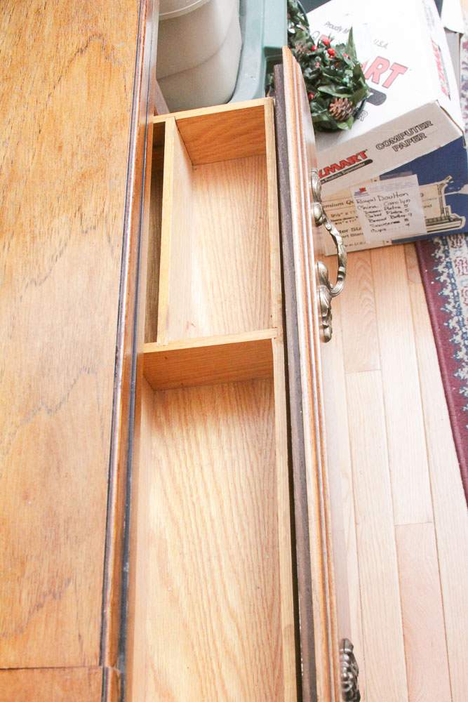 Thomasville Liquor Cabinet