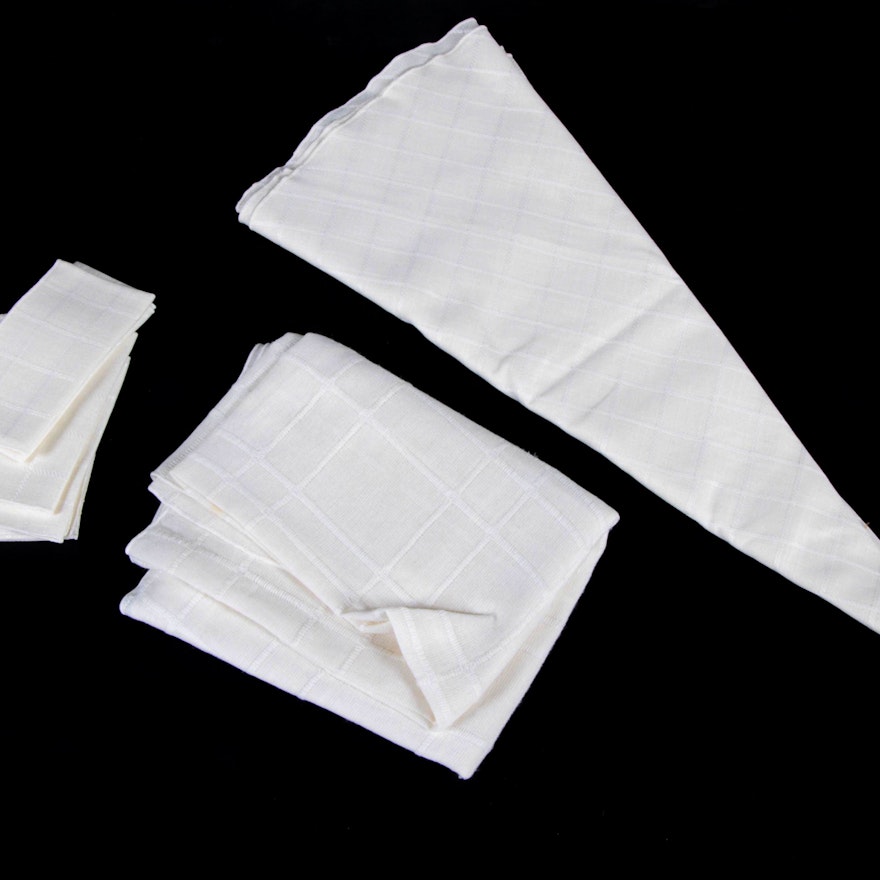 Cloth Tablecloths and Napkins