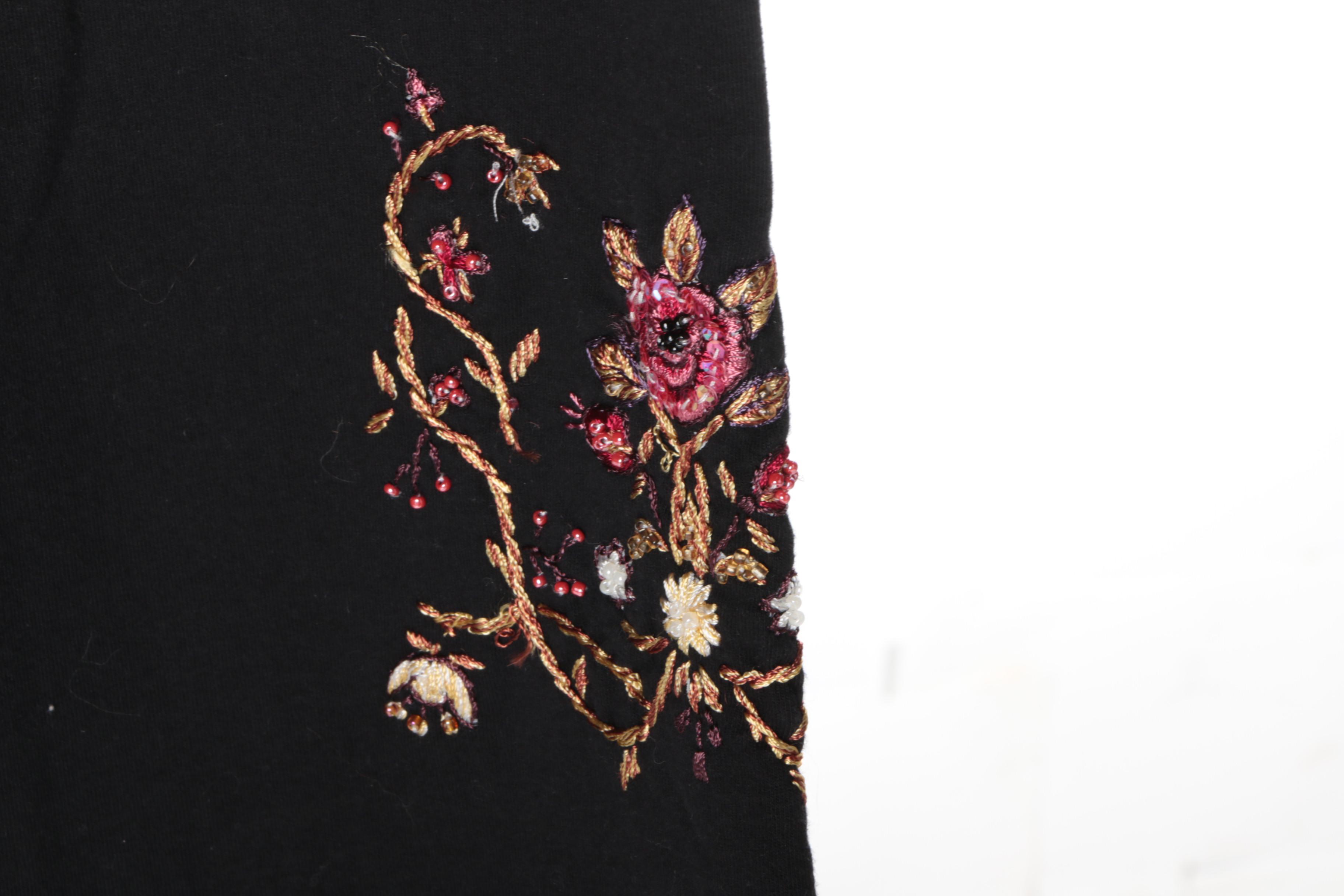 Women's Twisted Heart Black Cotton Sweatsuit