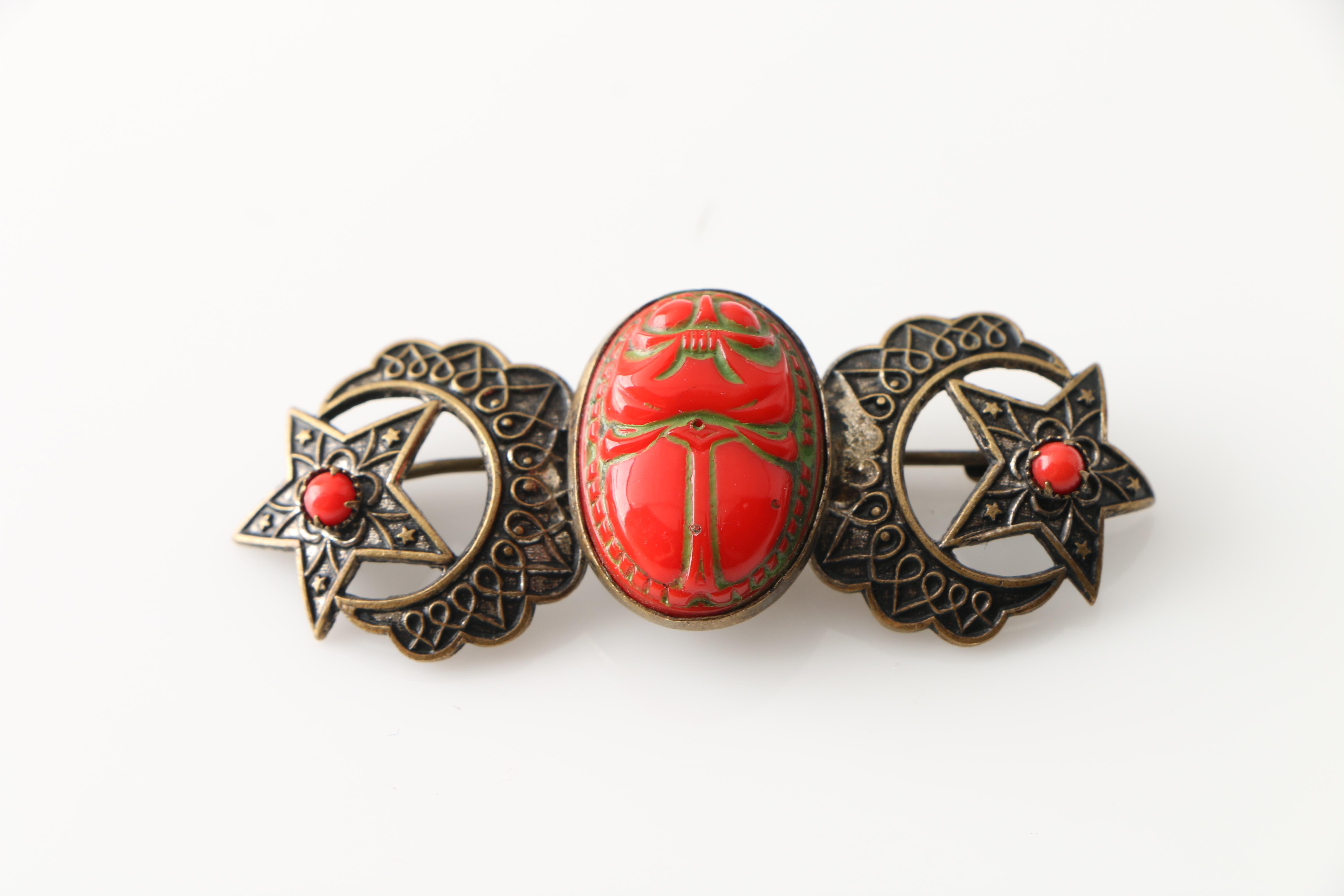 Grouping of Vintage Gold Toned Costume Jewelry