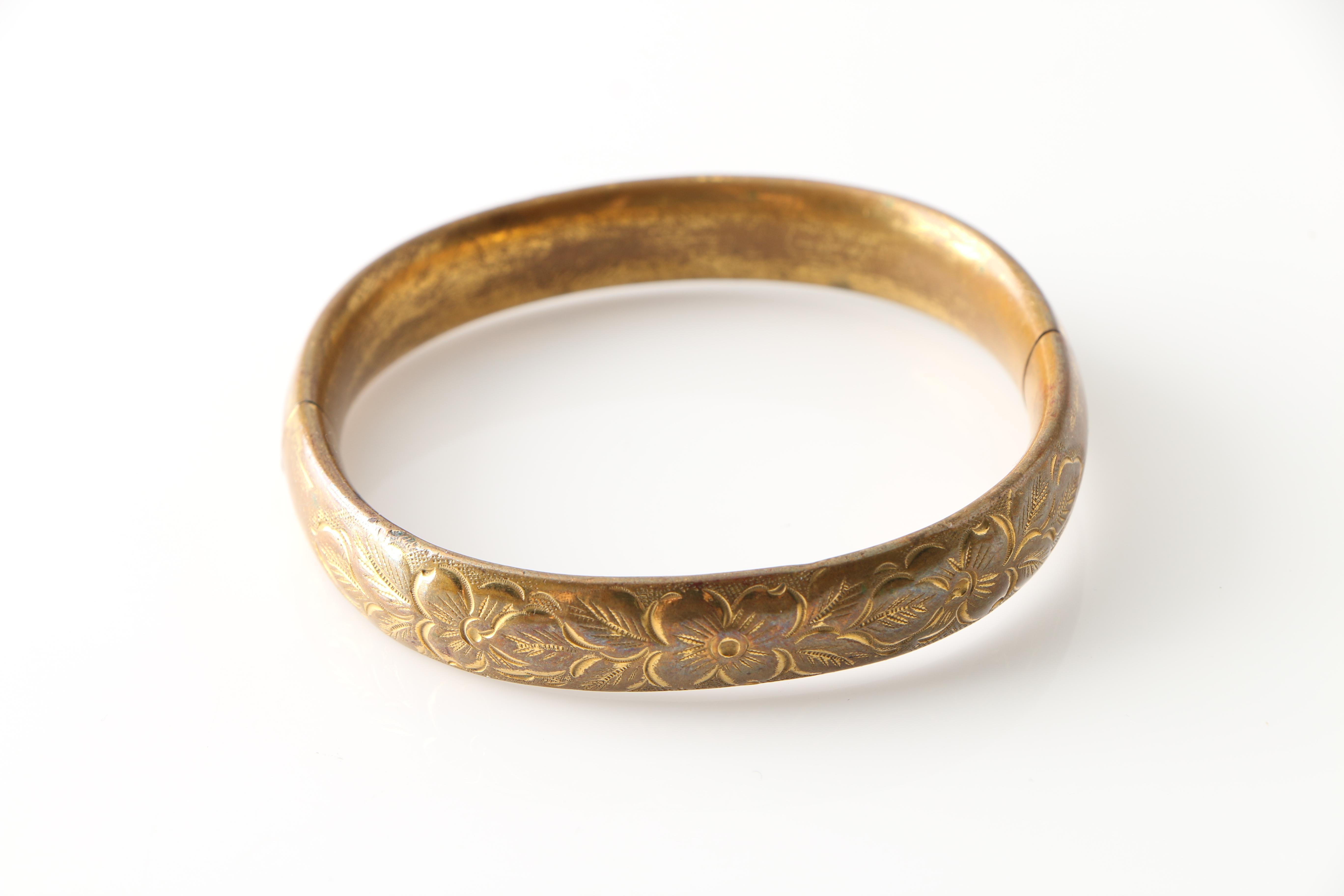 Grouping of Vintage Gold Toned Costume Jewelry