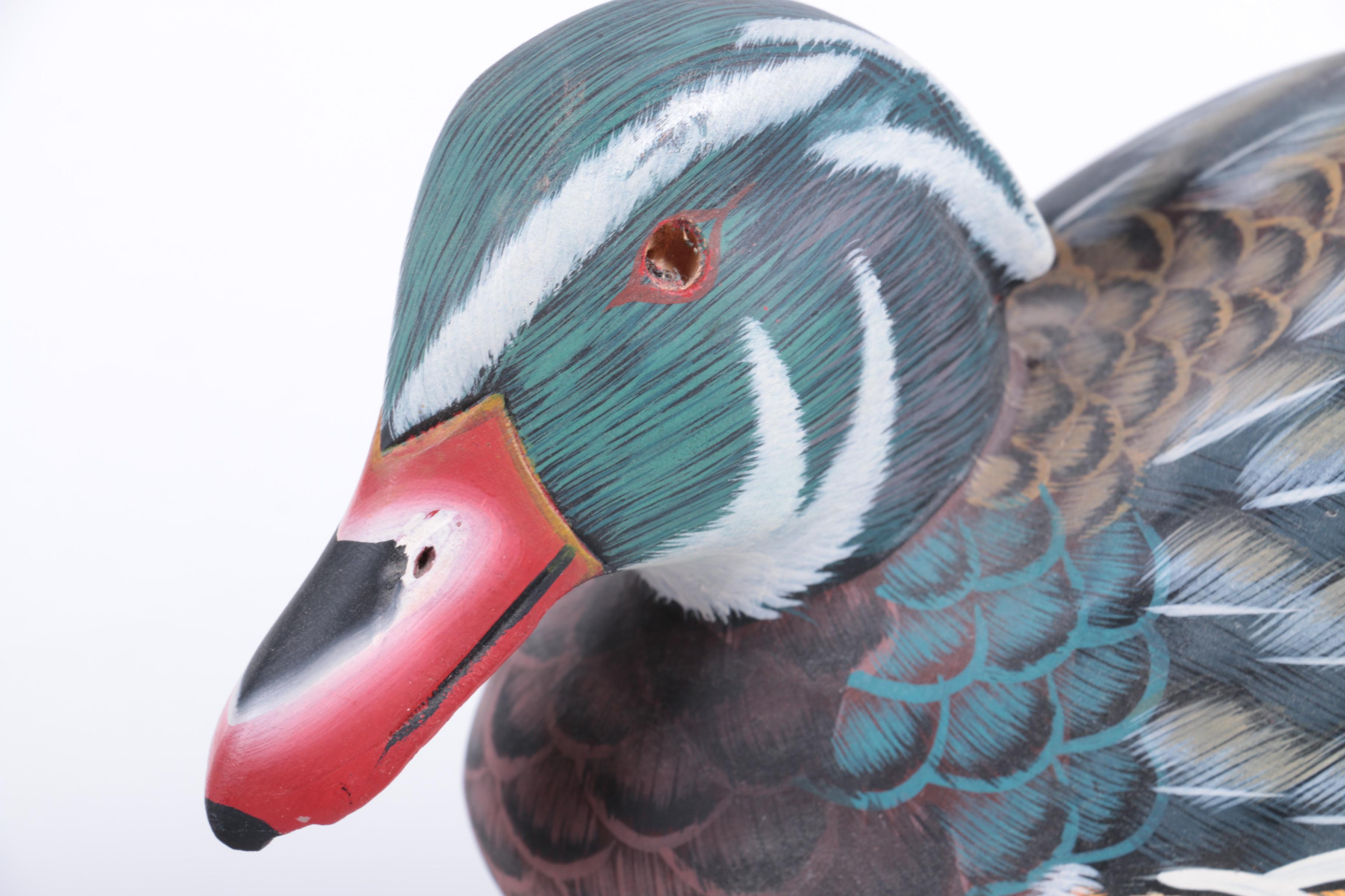 Hand-Carved Wooden Duck Decoys and Sculptures
