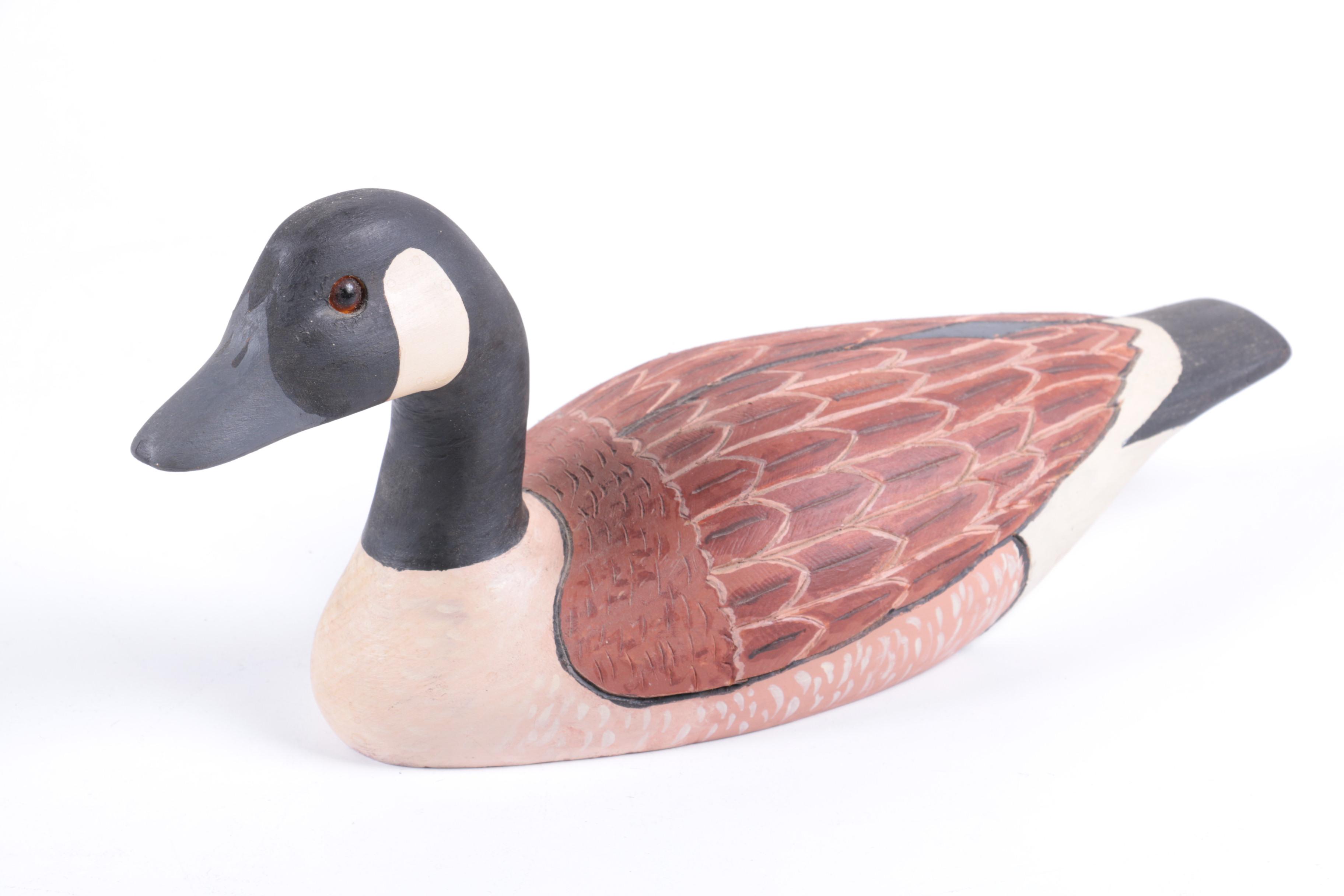 Hand-Carved Wooden Duck Decoys and Sculptures
