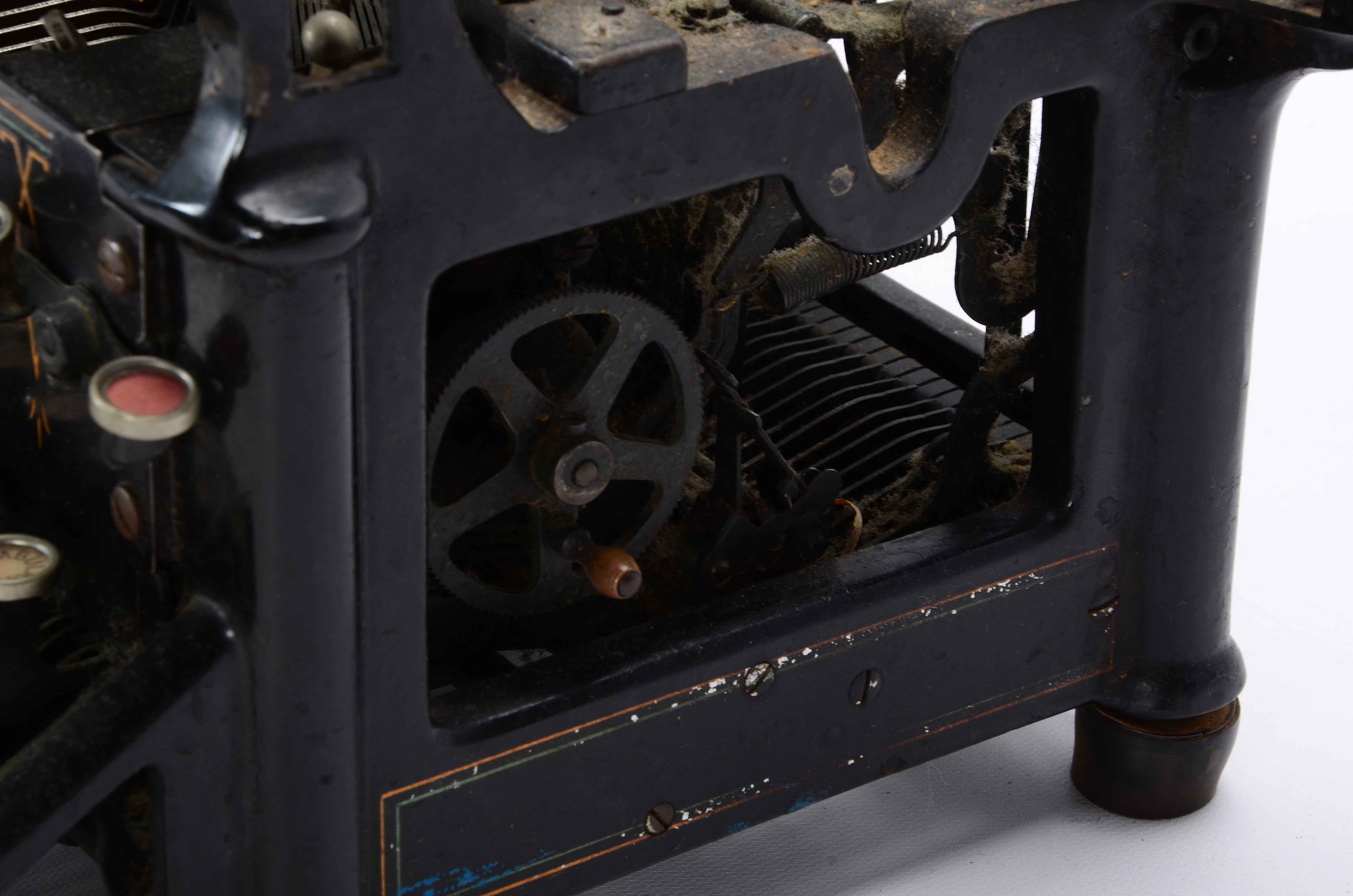 Vintage Underwood No. 5 Typewriter