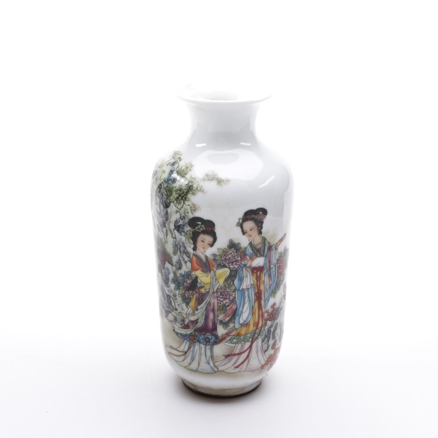 Chinoiserie Porcelain Vase