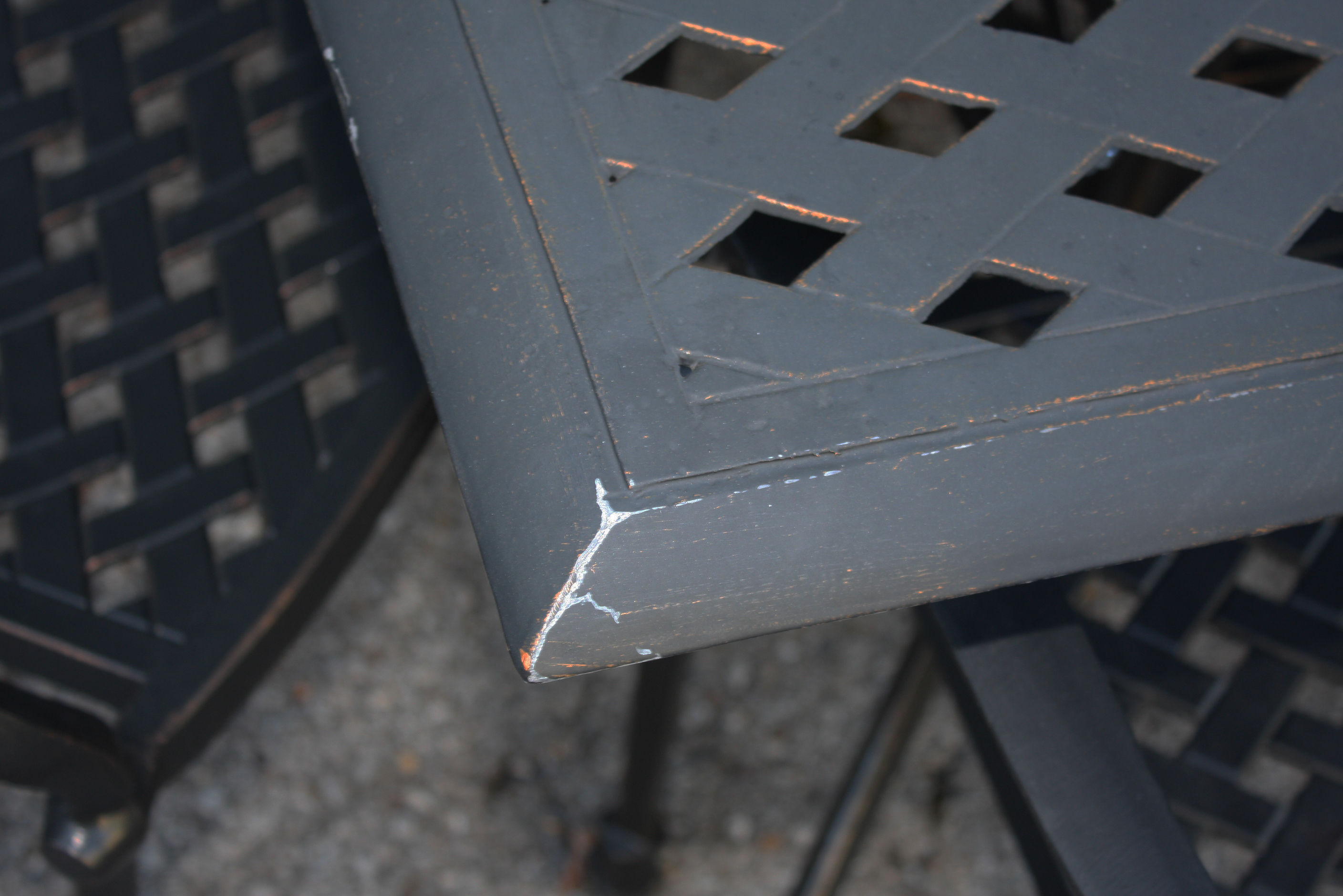 Outdoor Patio Table and Chairs