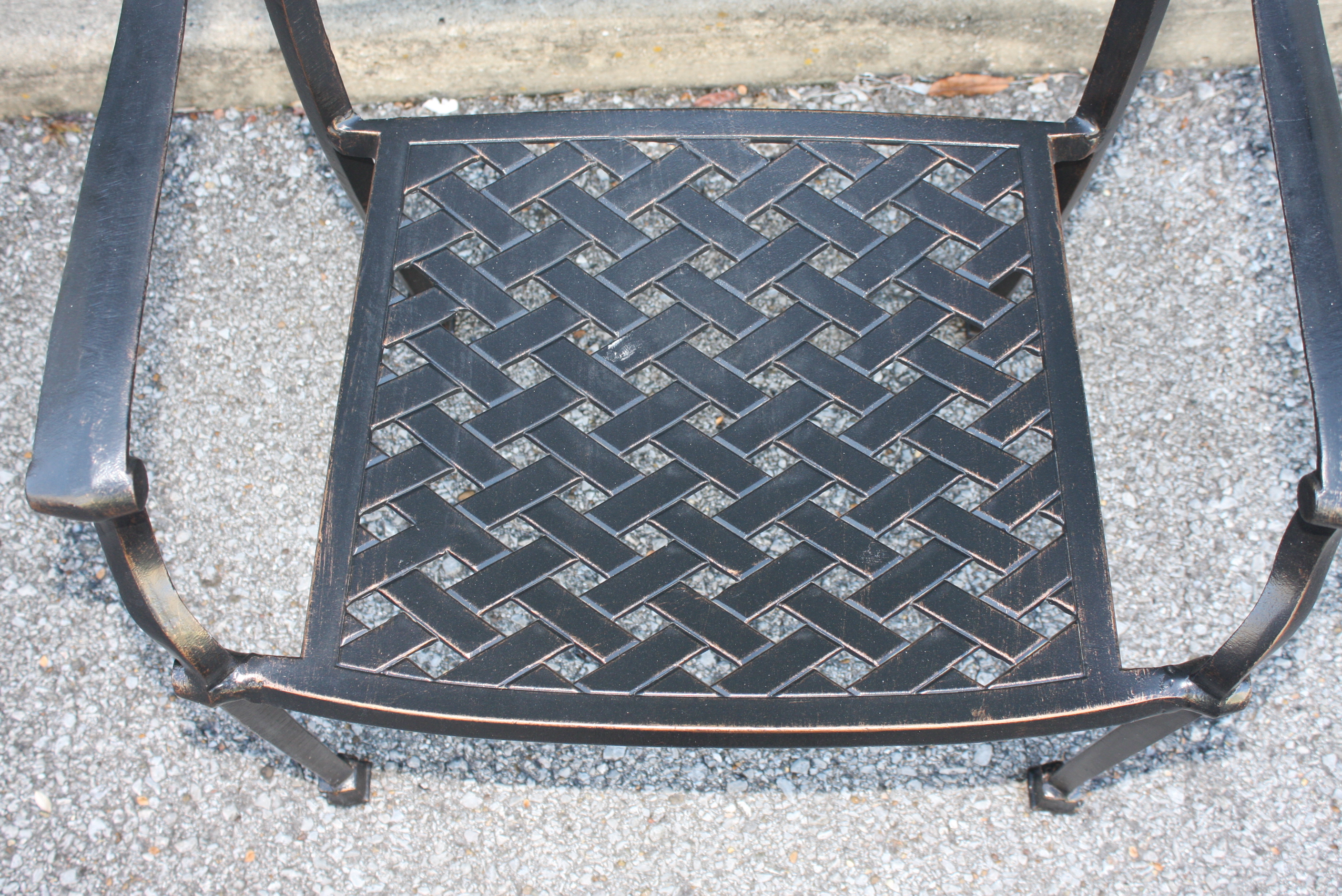 Outdoor Patio Table and Chairs