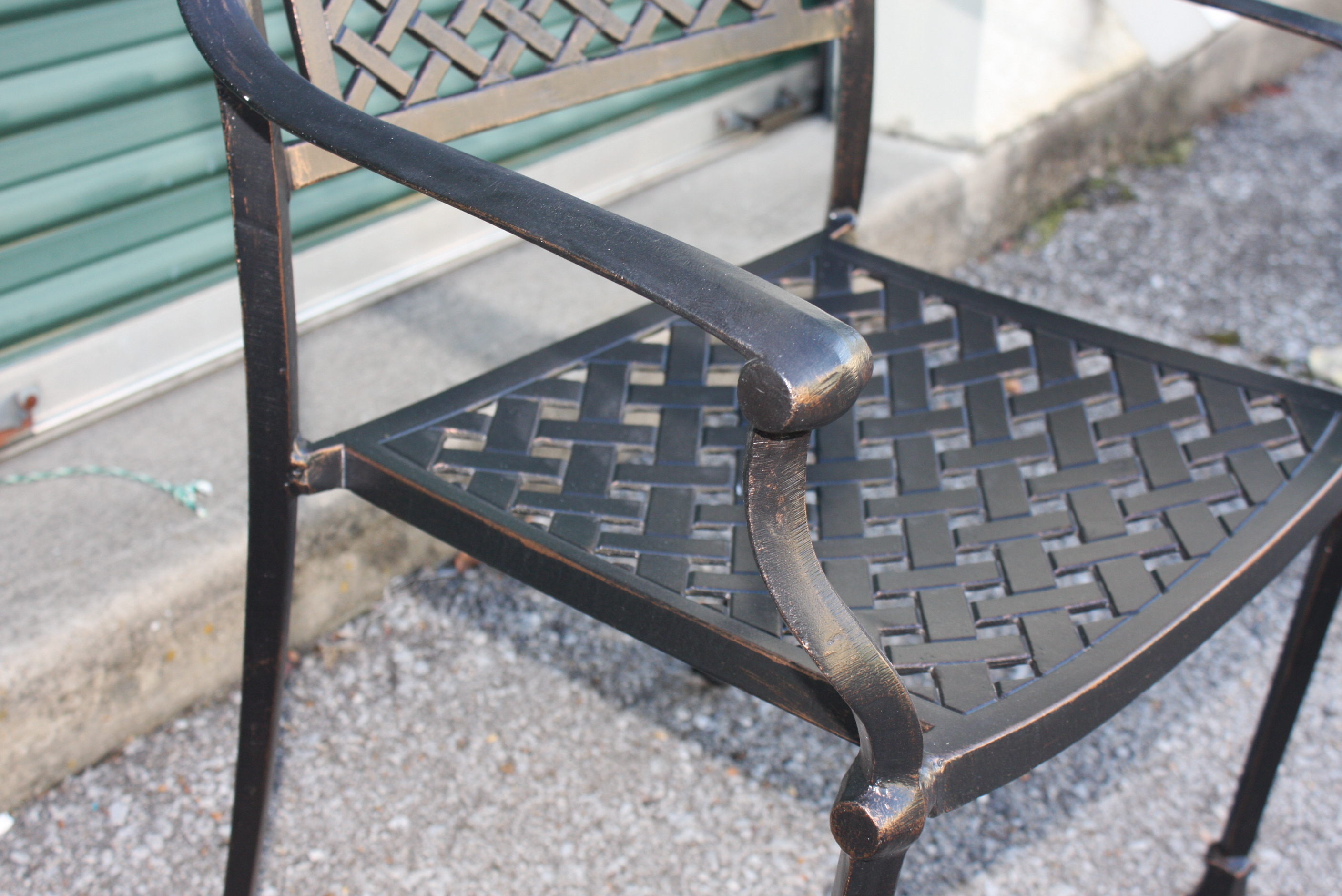Outdoor Patio Table and Chairs