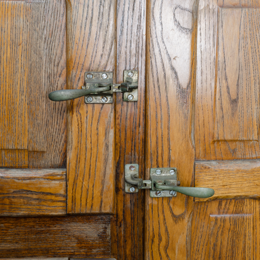 Vintage Rose FrostAir Ice Box