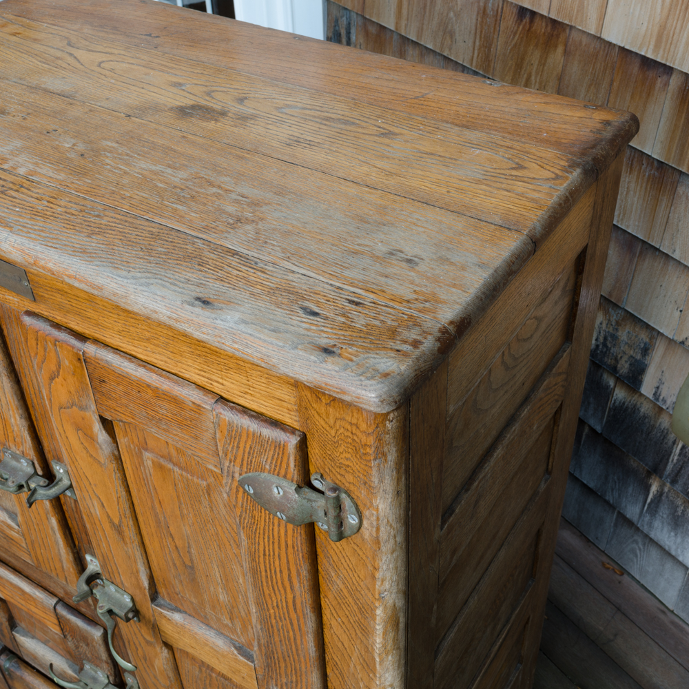 Vintage Rose FrostAir Ice Box