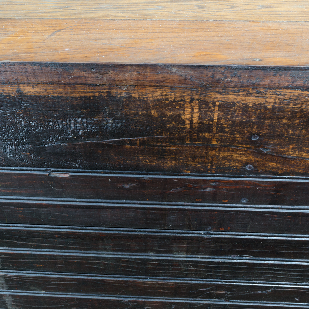 Vintage Rose FrostAir Ice Box