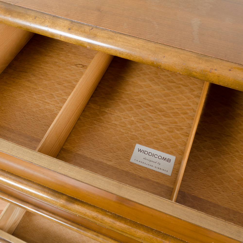 Mid Century Modern Chest of Drawers by T.H. Robsjohn-Gibbings for Widdicomb