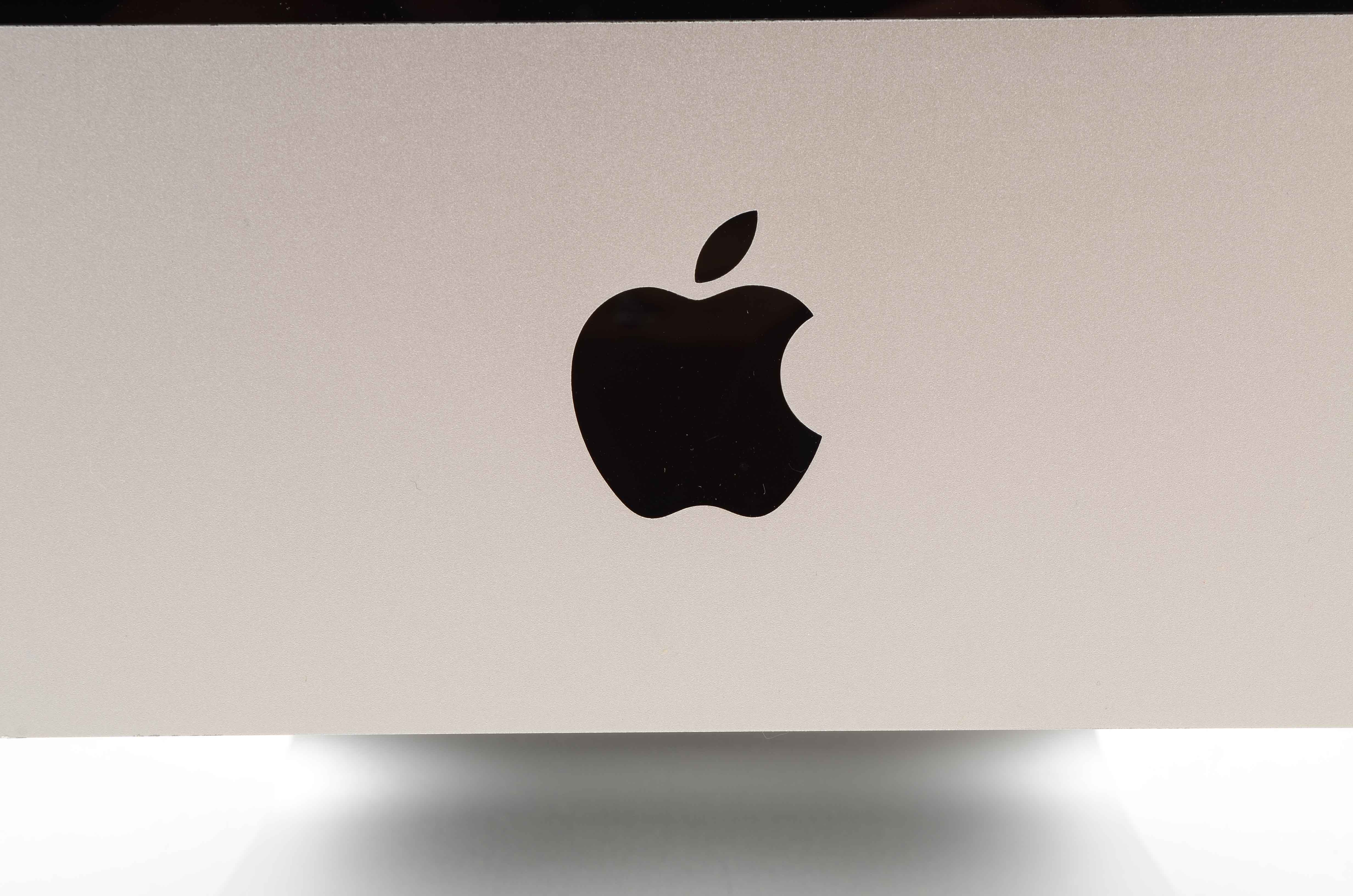 Apple 20" iMac Desktop Computer