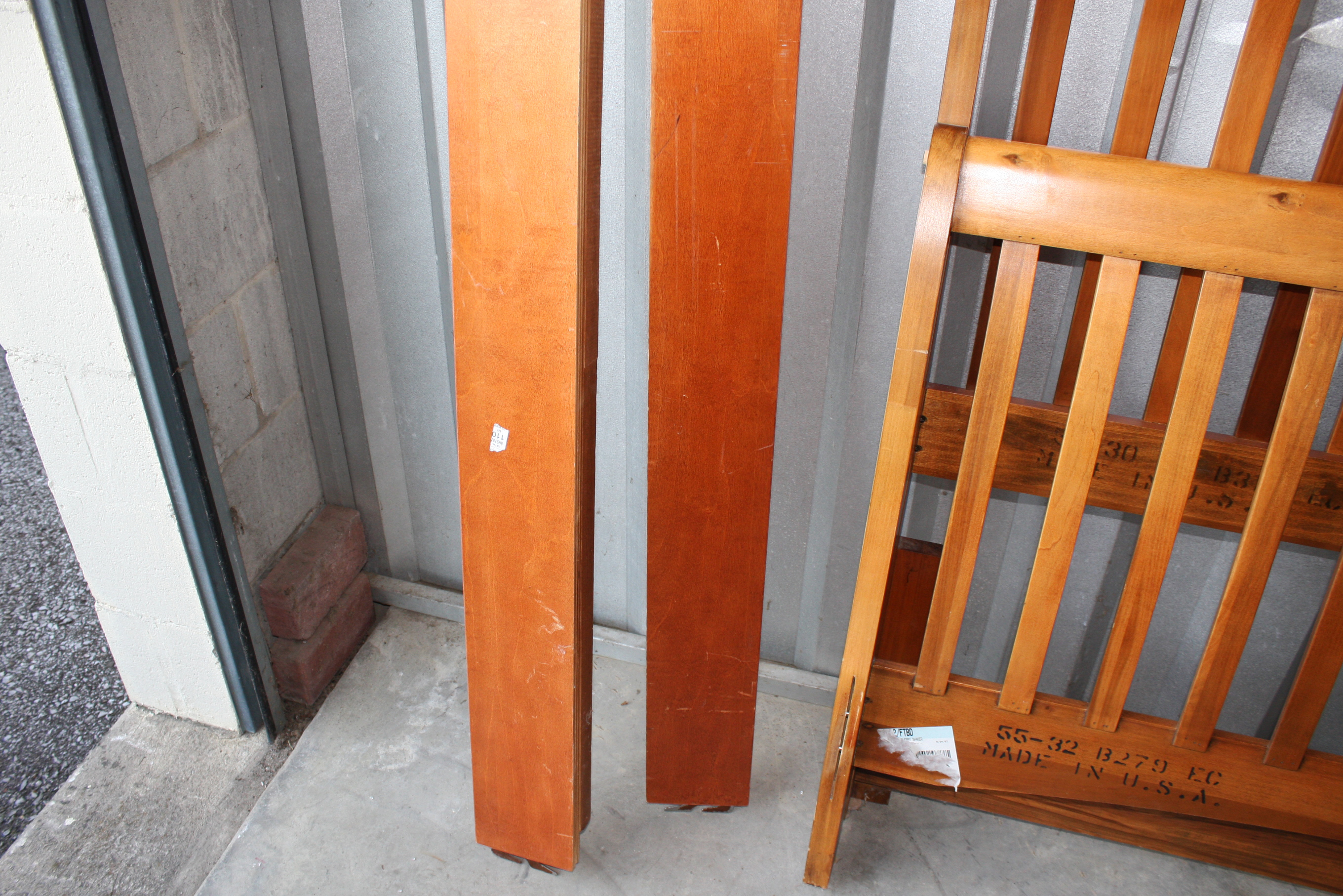 Sleigh Style Cherry Queen Size Bed Frame