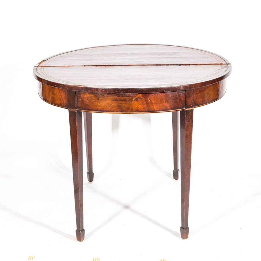 Antique Hepplewhite Style Mahogany Drop Leaf Accent Table